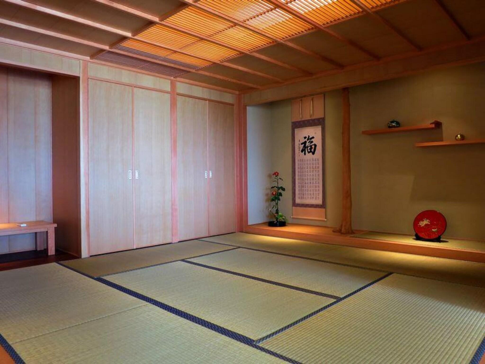 Hyakuna Garan by null