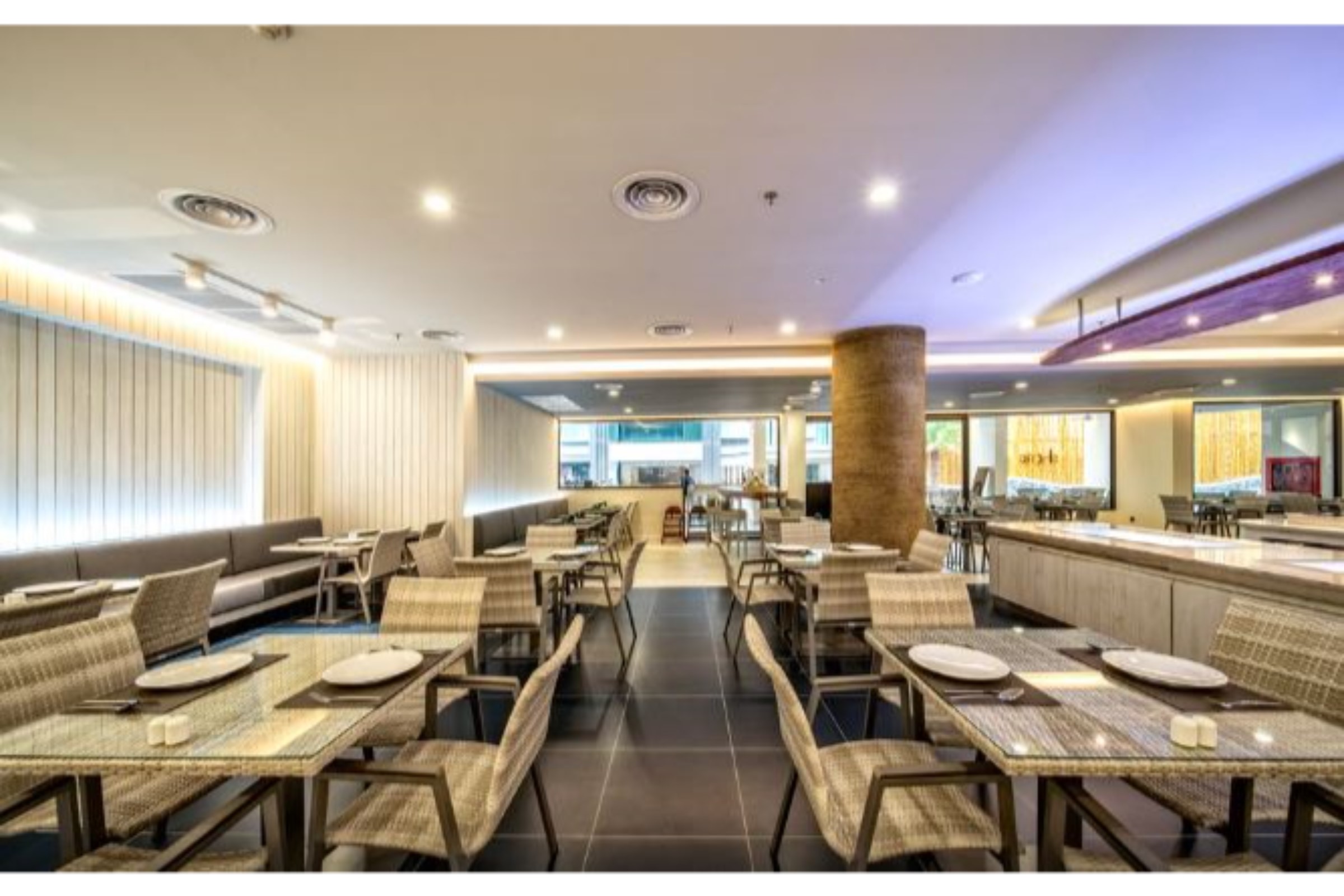 Clover Patong Phuket