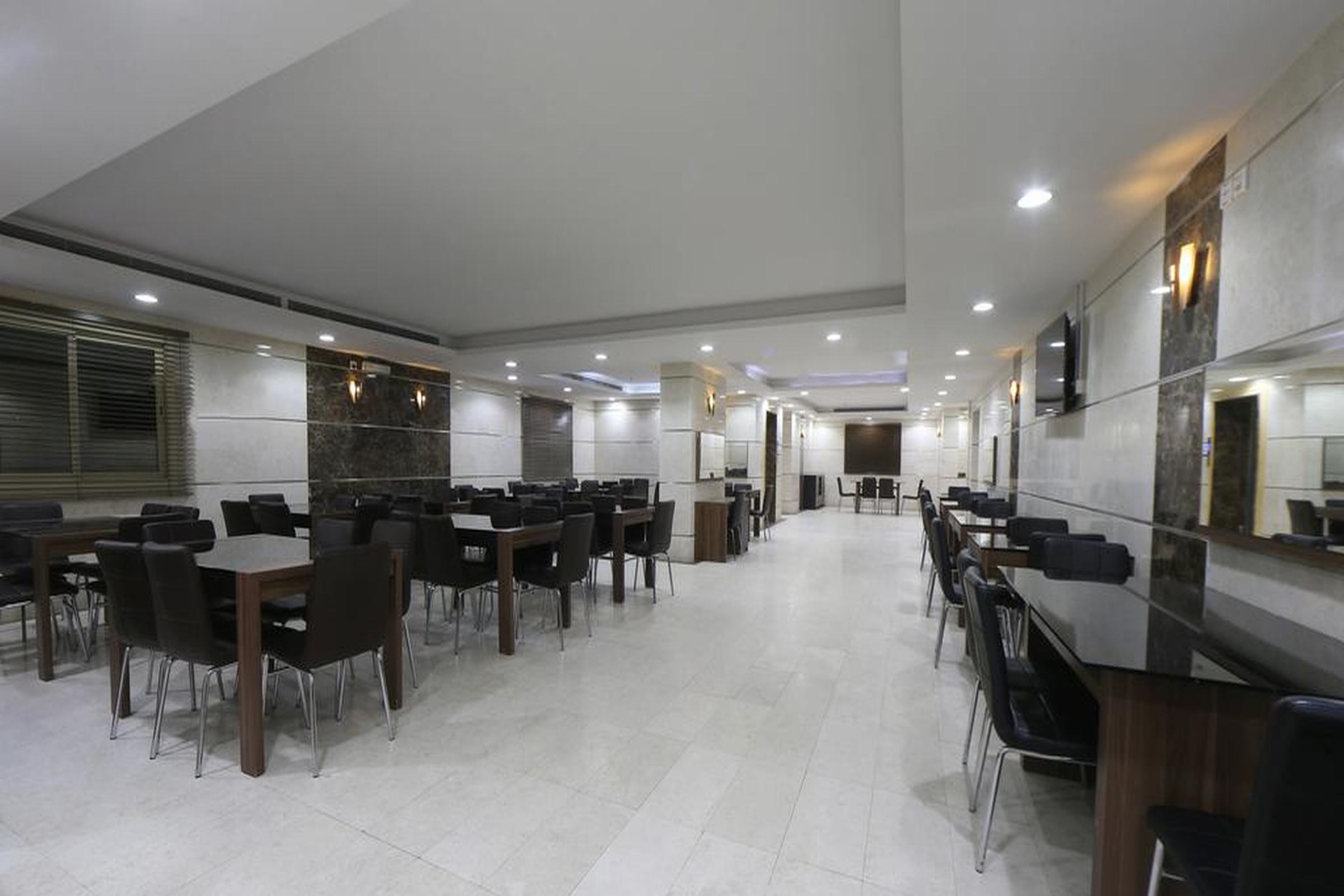 Snood Hotel