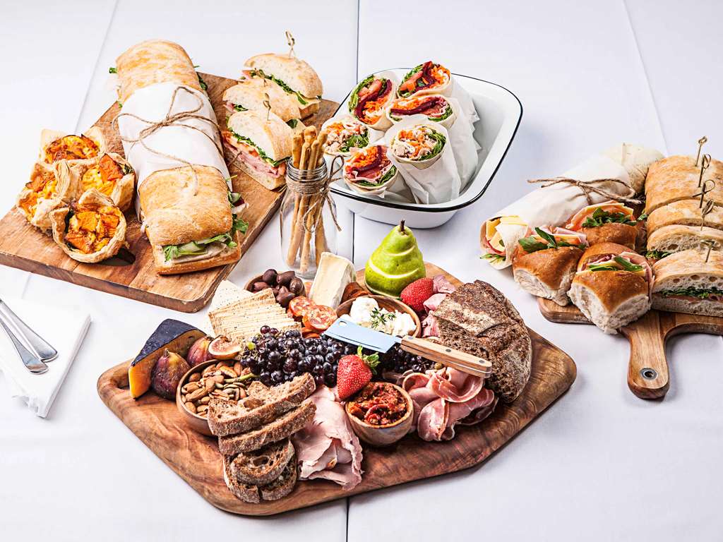 Mercure Orange by null