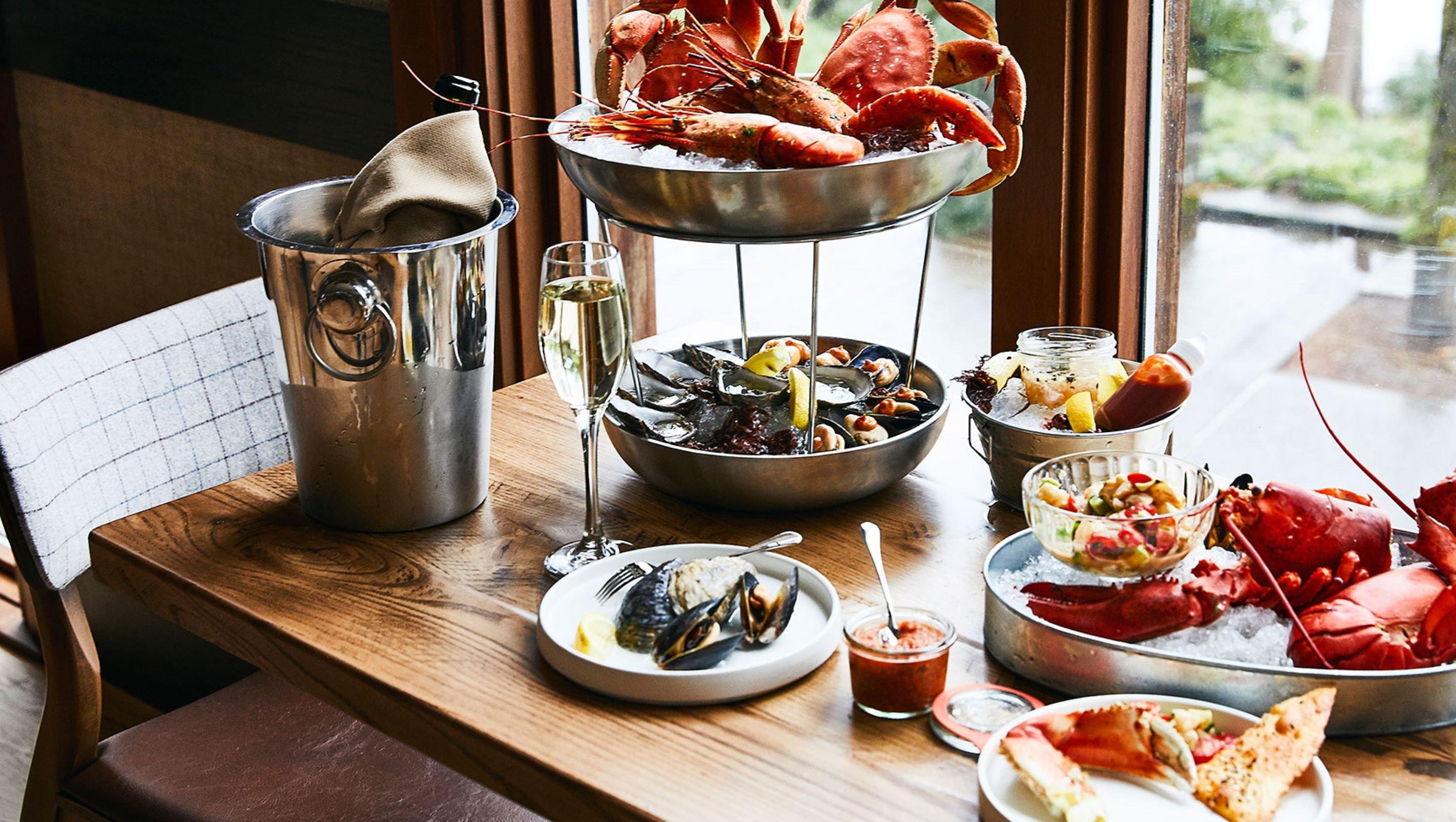 Kimpton RiverPlace Hotel by null Kimpton RiverPlace Hotel by null