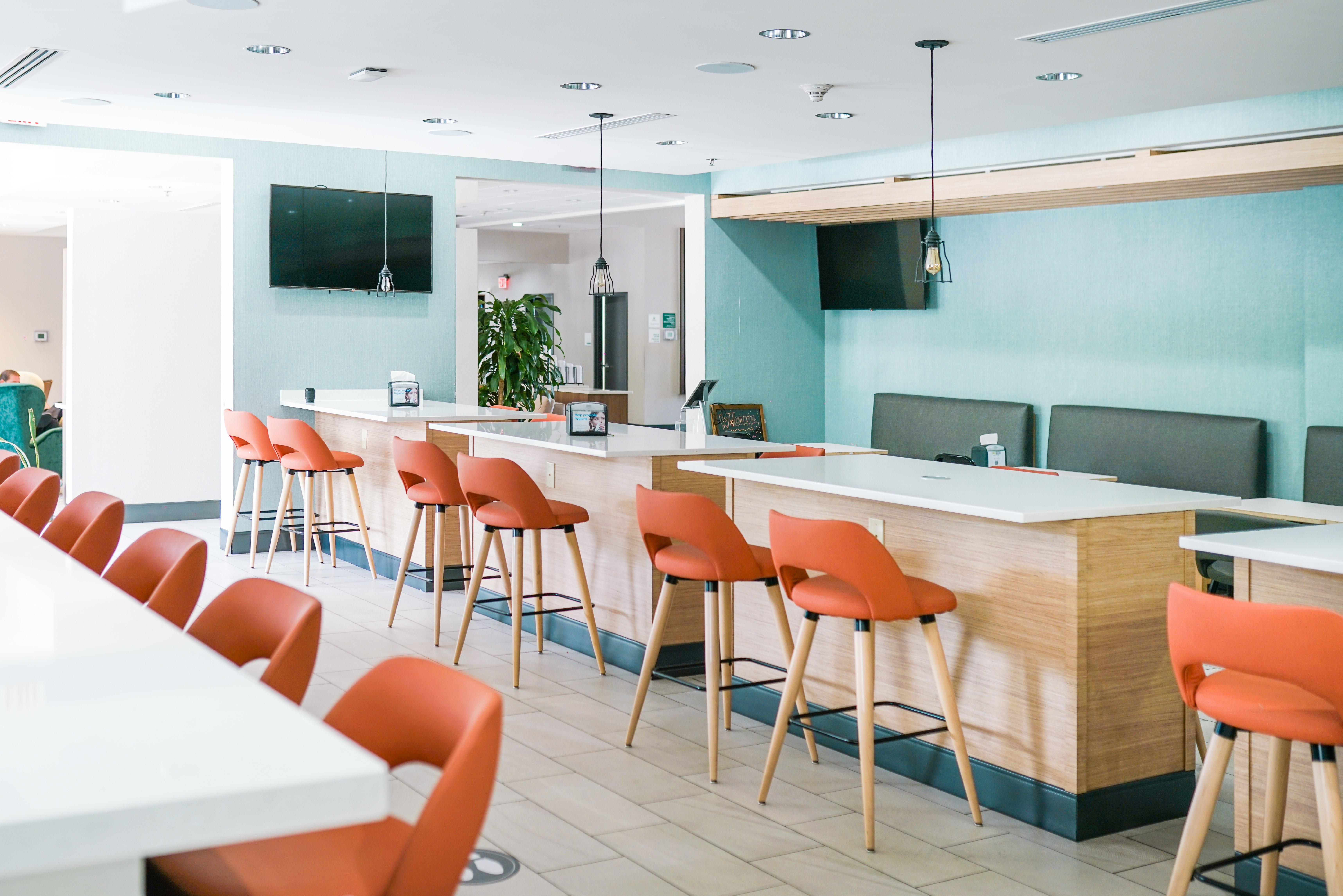 Holiday Inn&Suites Fayetteville W-Fort Bragg Area