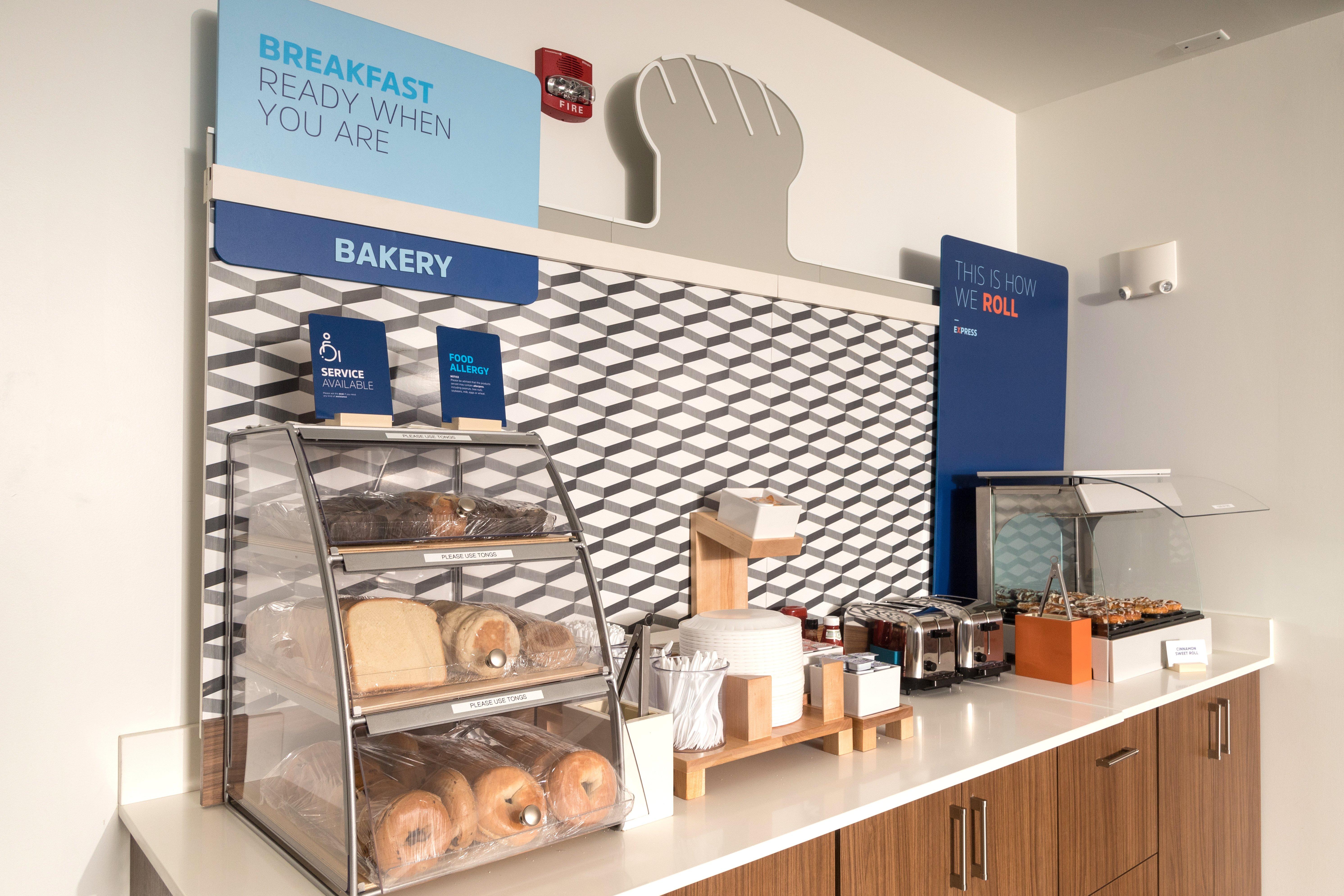 Holiday Inn Express & Suites Portage