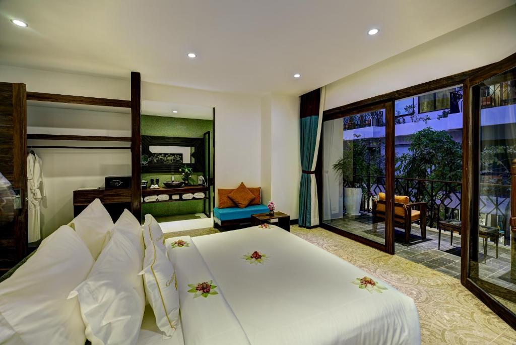 Golden Temple Retreat
