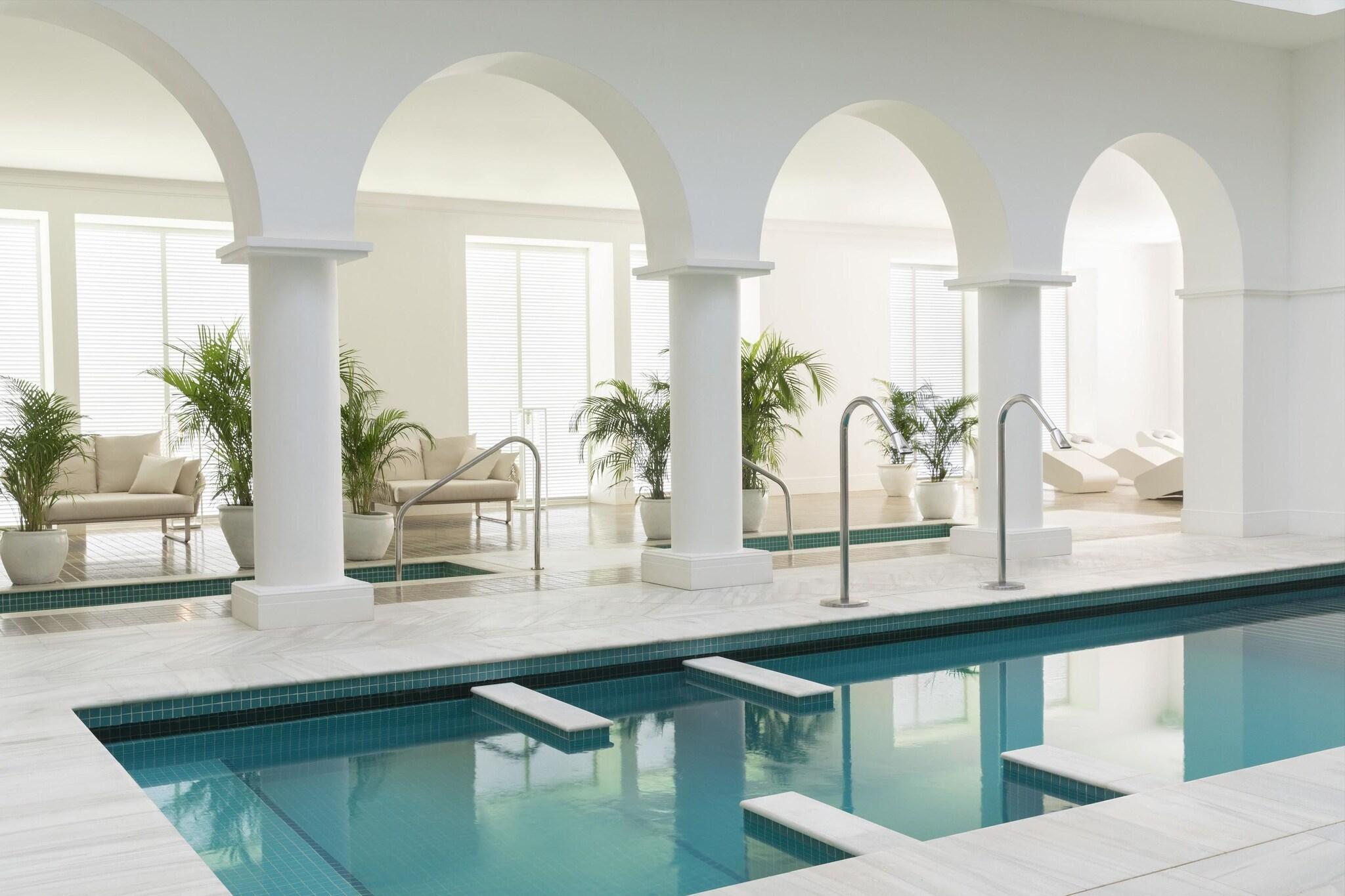 Excellence Oyster Bay by null