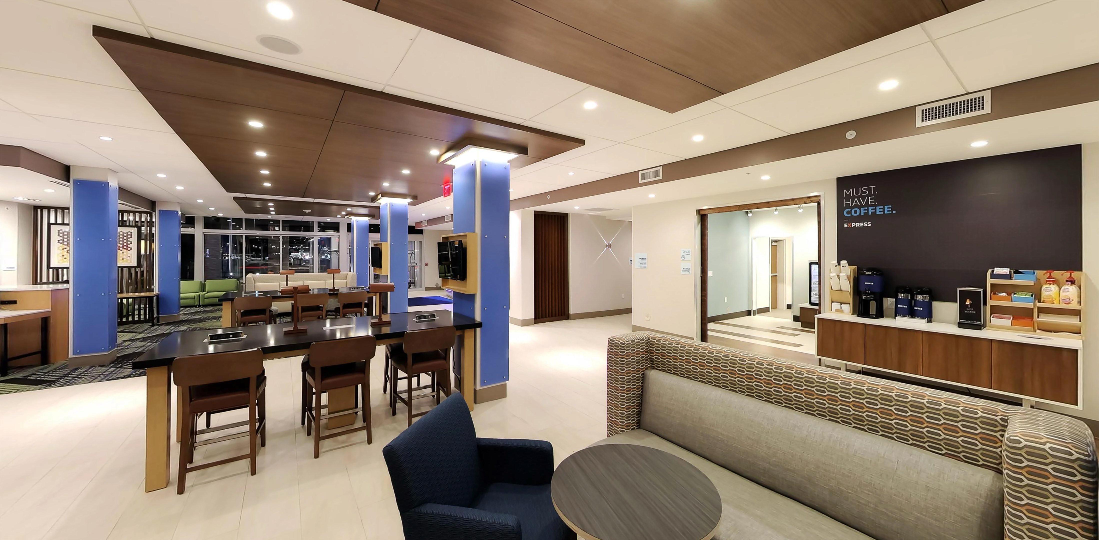 Holiday Inn Exp & Sts Detroit Northwest - Livonia