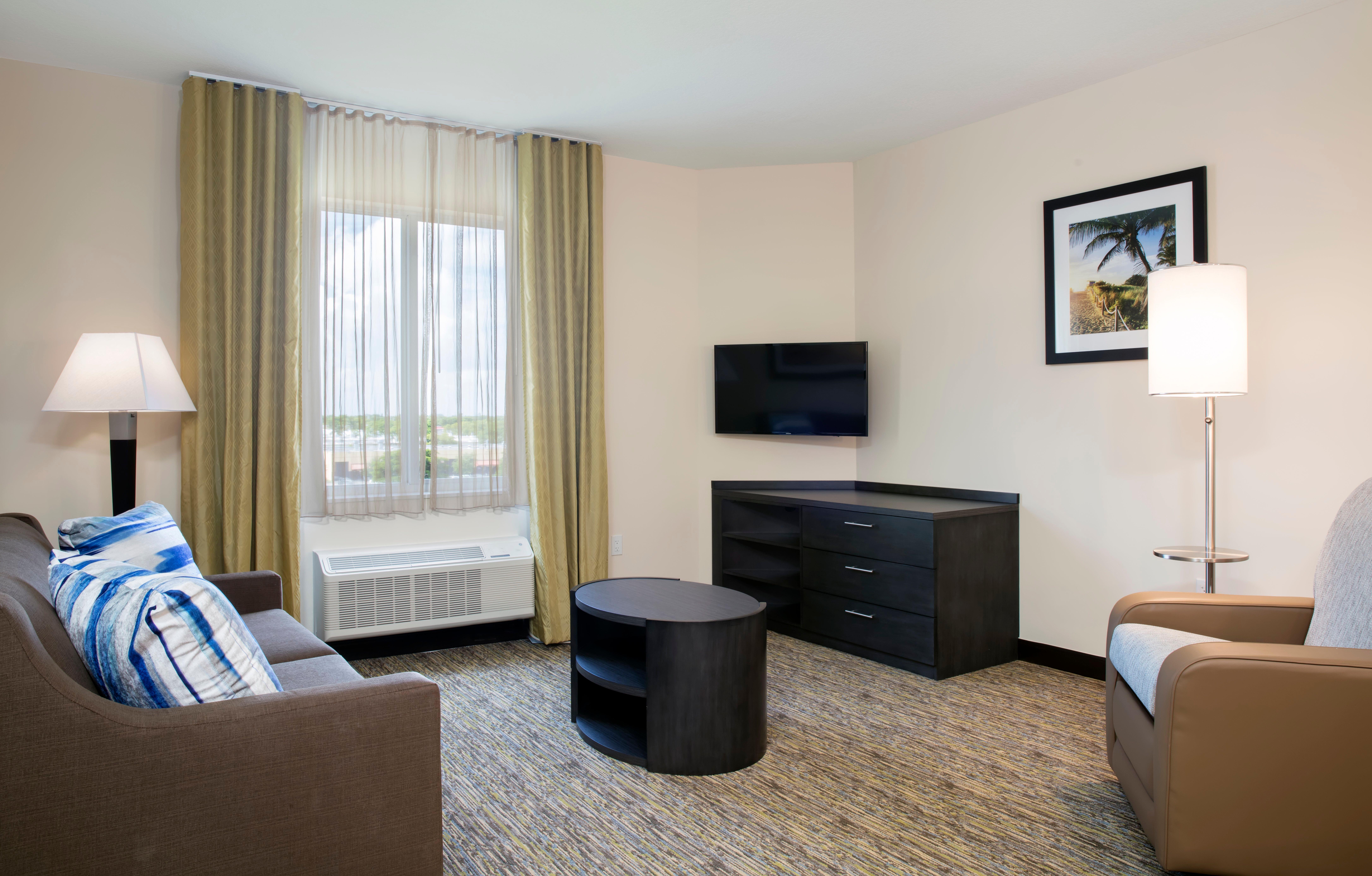 Candlewood Suites Miami Executiv Airport - Kendall