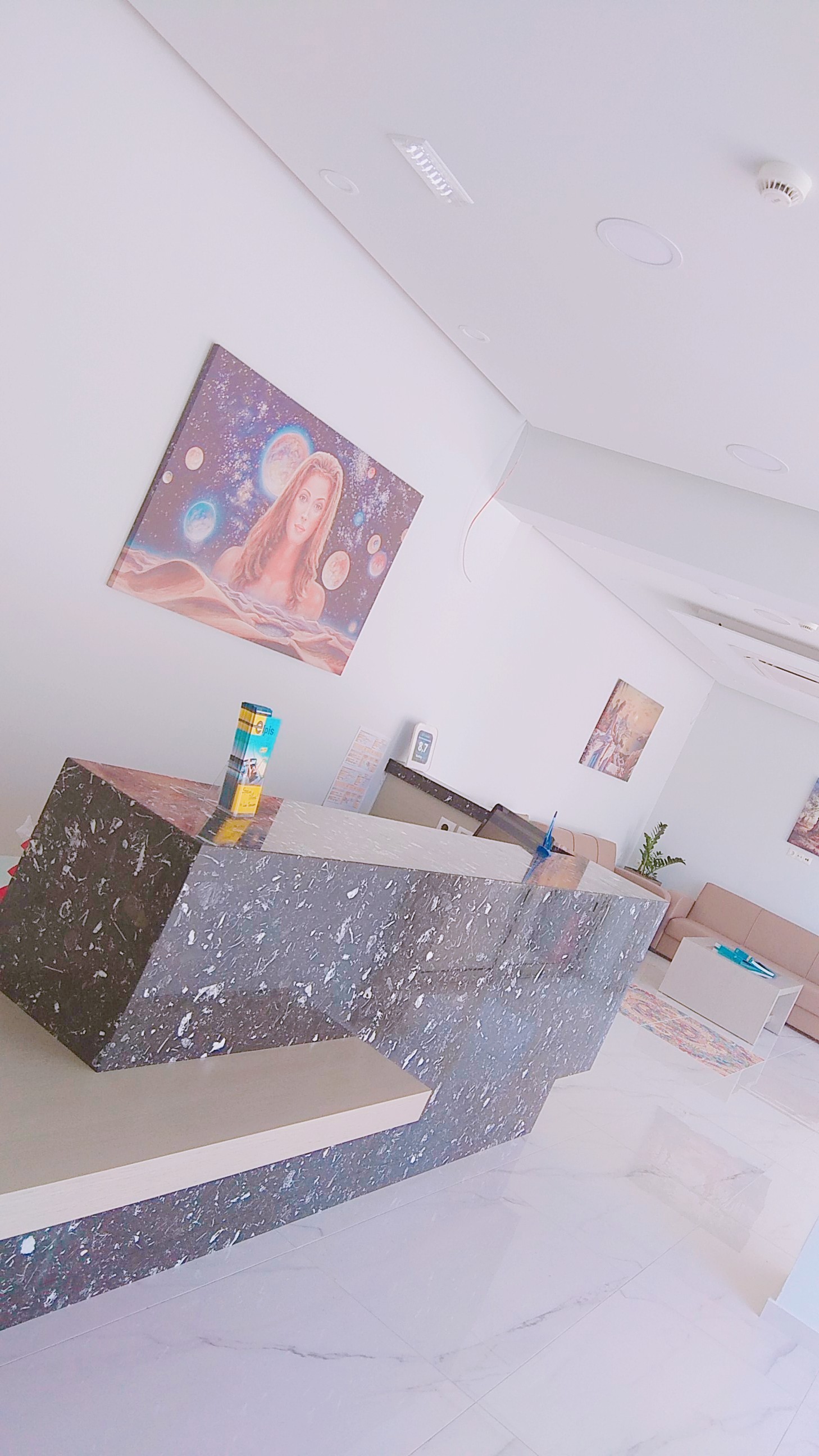 Blue Horizon Apartments