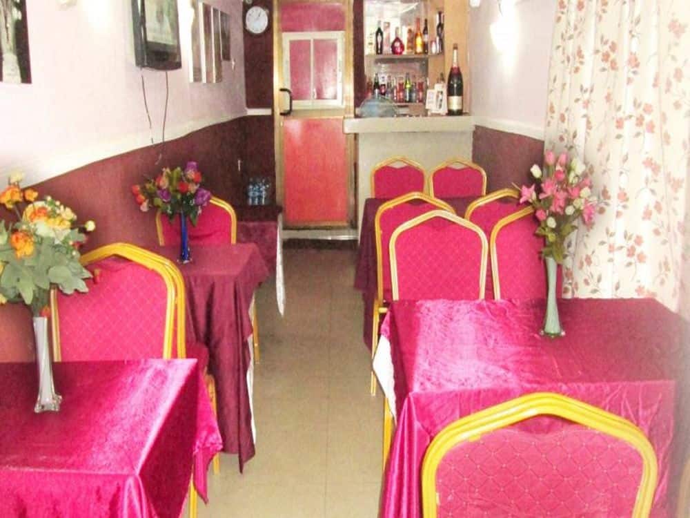 Ashosh Hotel