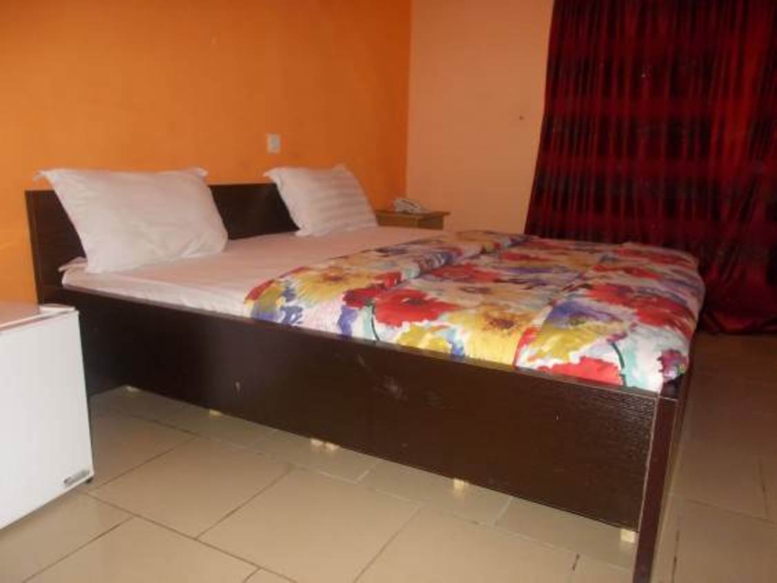 Bavidi Hotel
