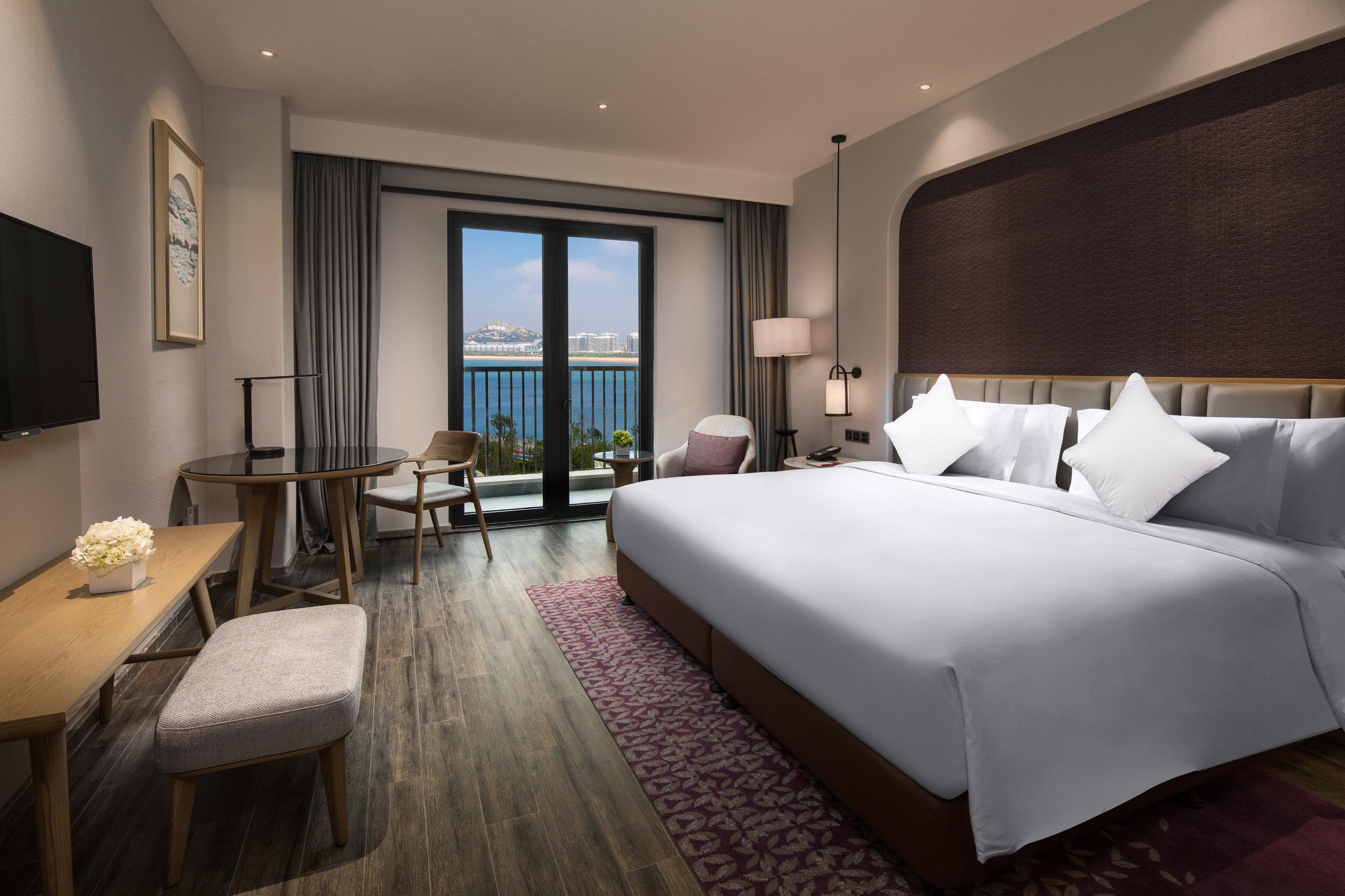 Crowne Plaza Qingdaoorientalmoviemetropolis