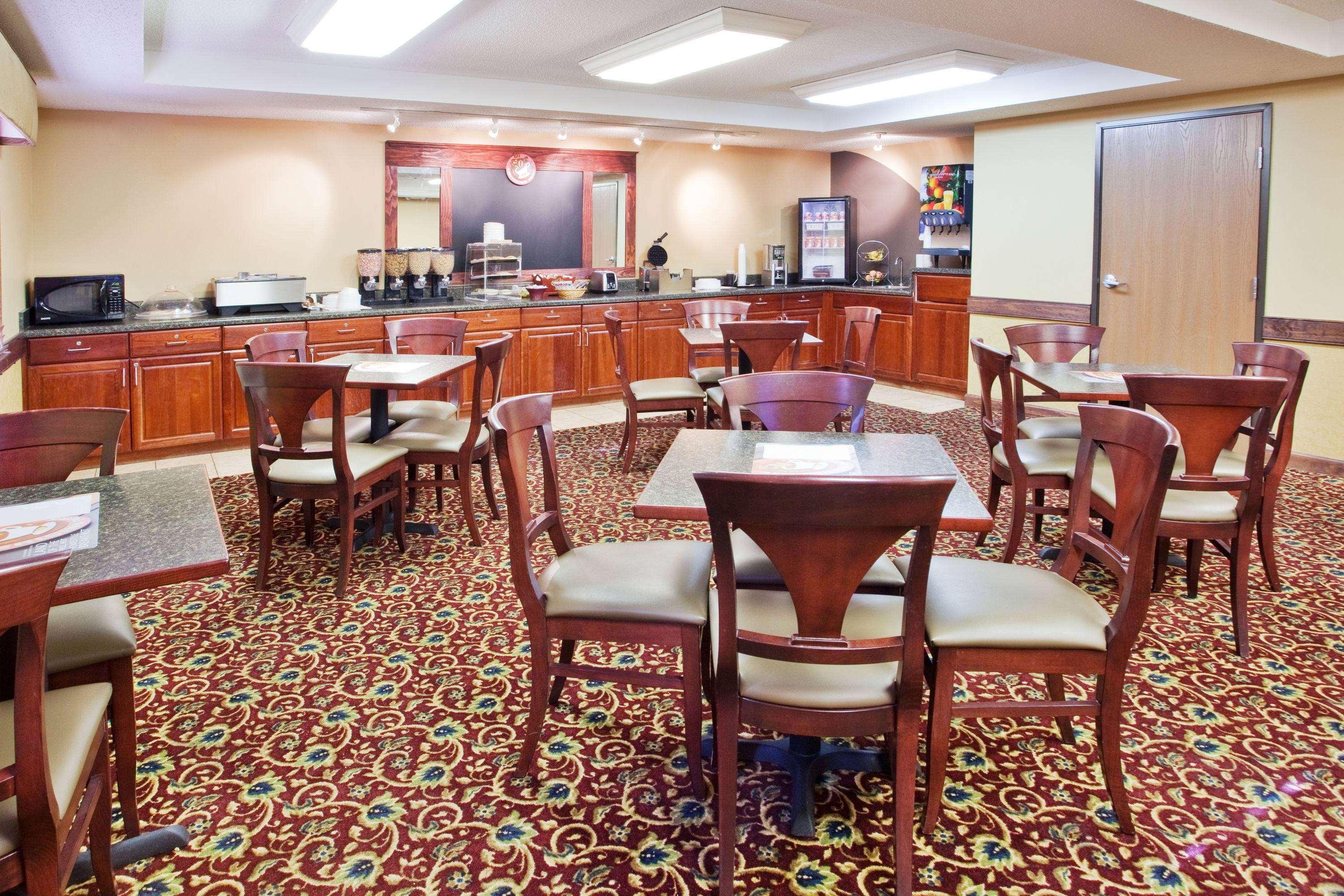 University Inn Boiling Springs
