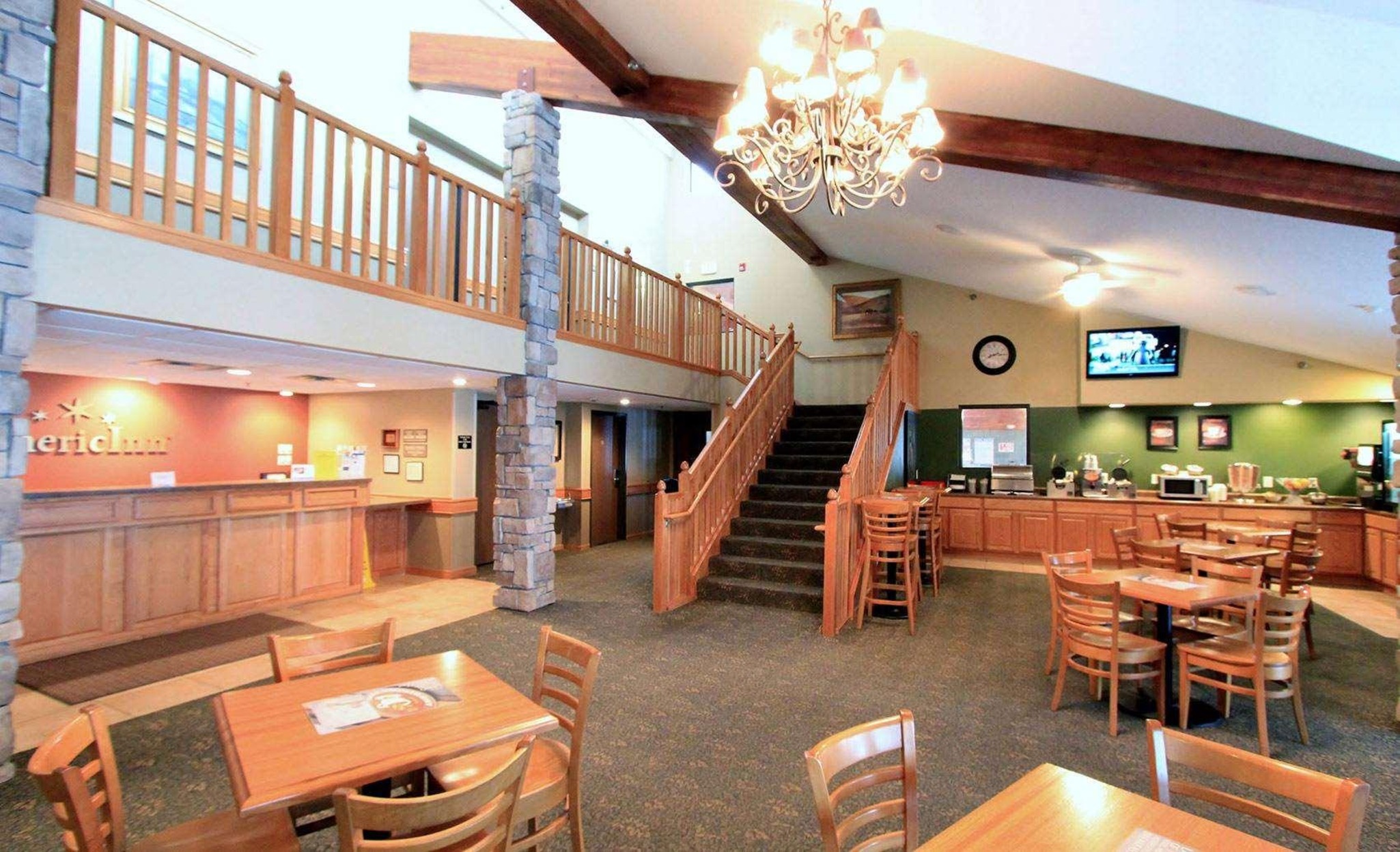 Americinn By Wyndham Cedar Rapids/Cid Airport