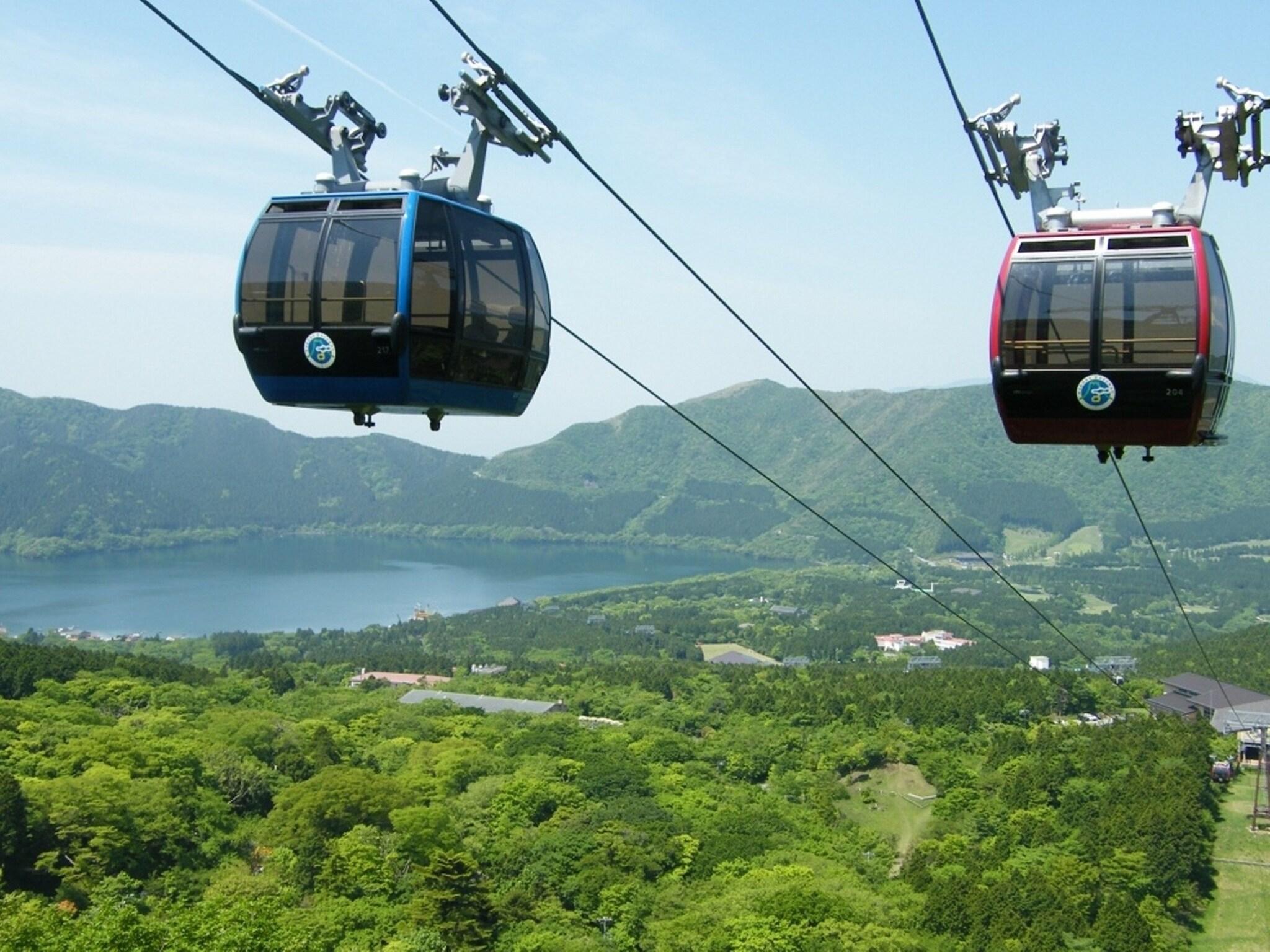 Gora Hanaougi by null