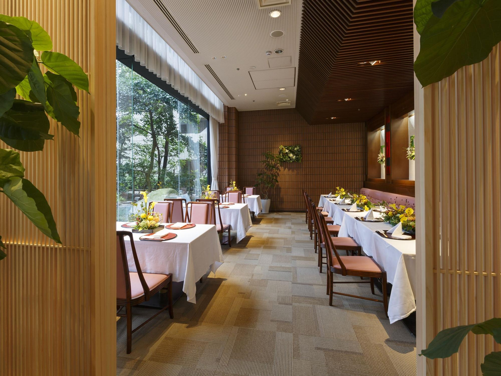 Hotel Pearl Garden