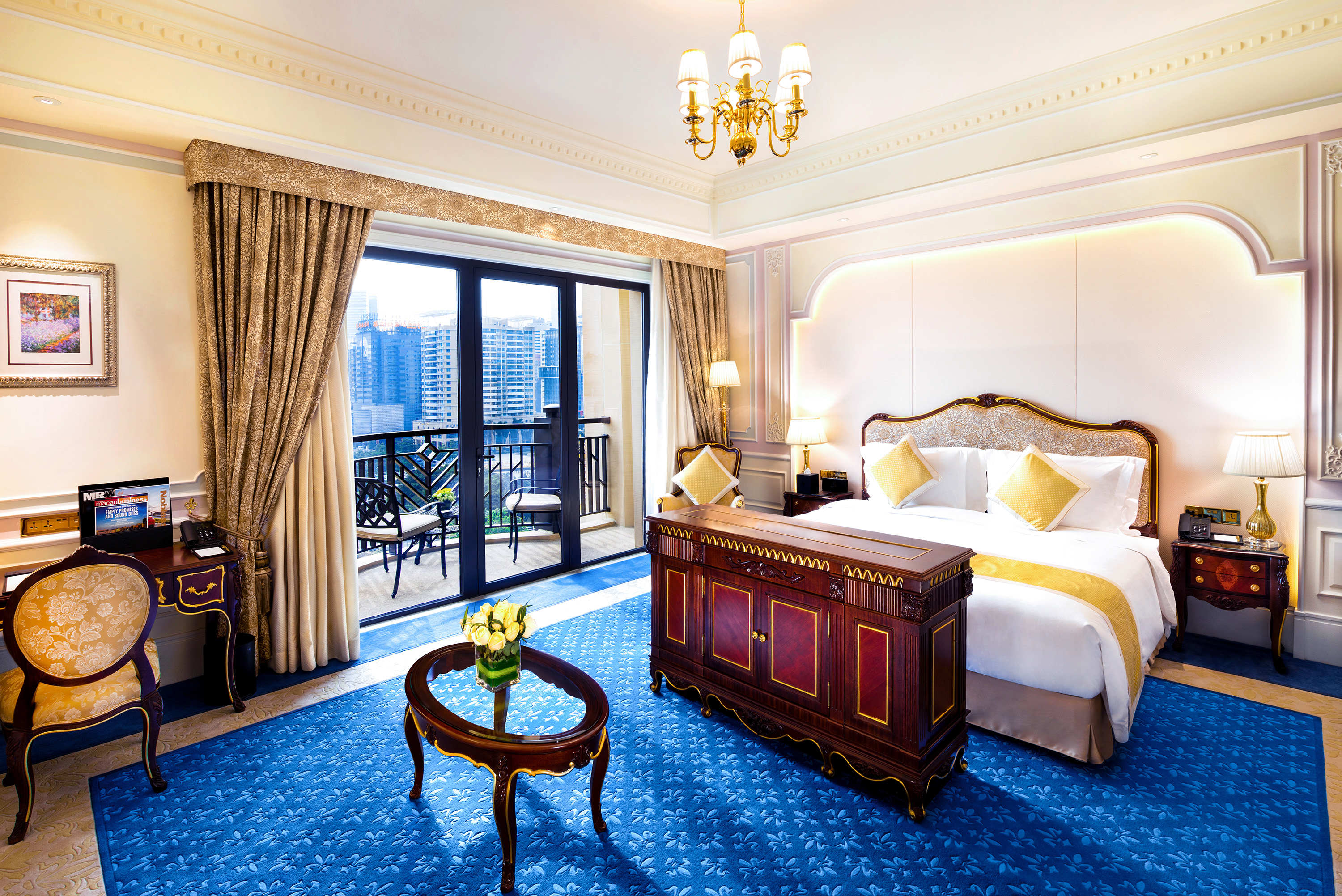 Legend Palace Hotel Room Type - Deluxe Double Room