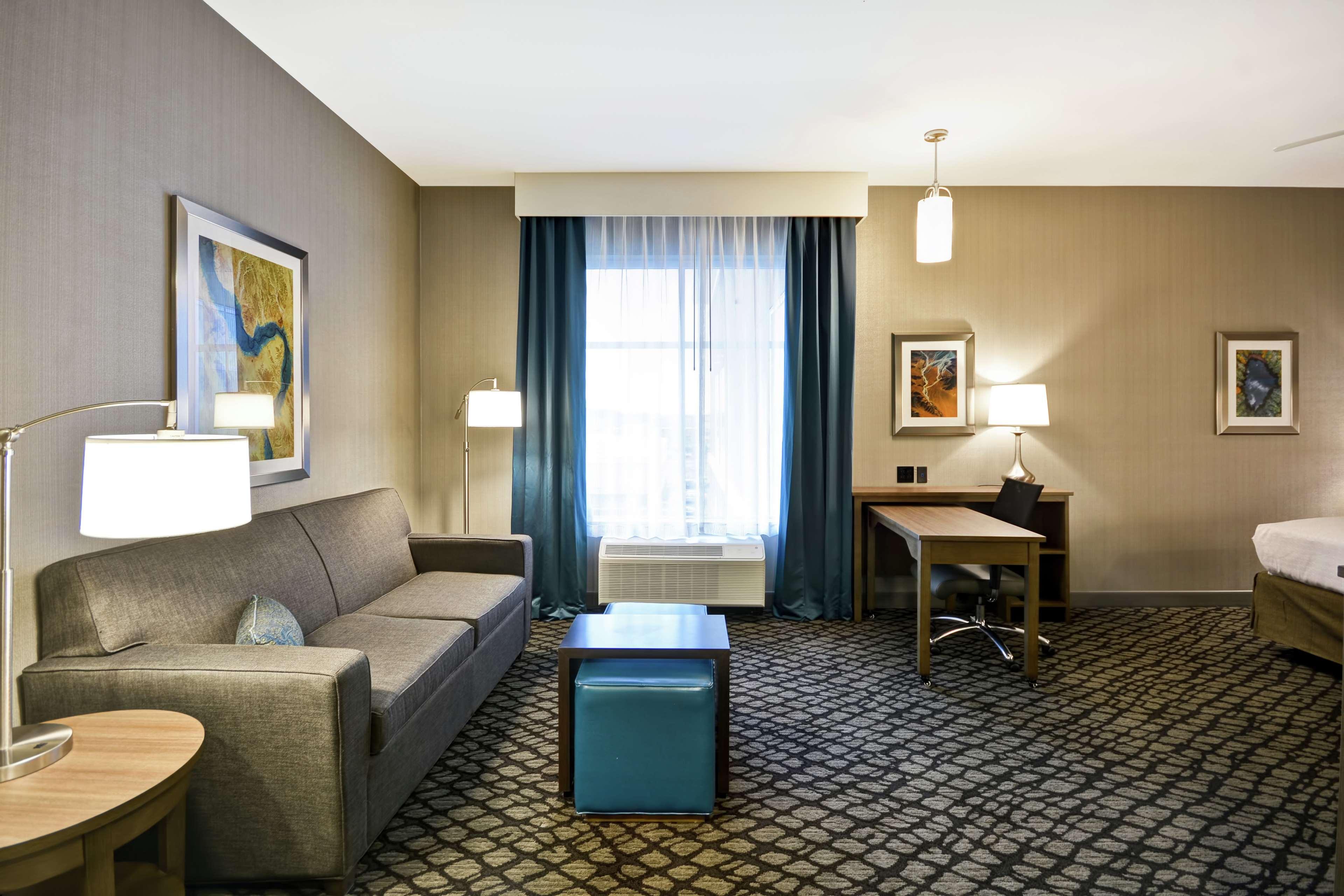 Homewood Suites by Hilton Detroit/Warren, MI