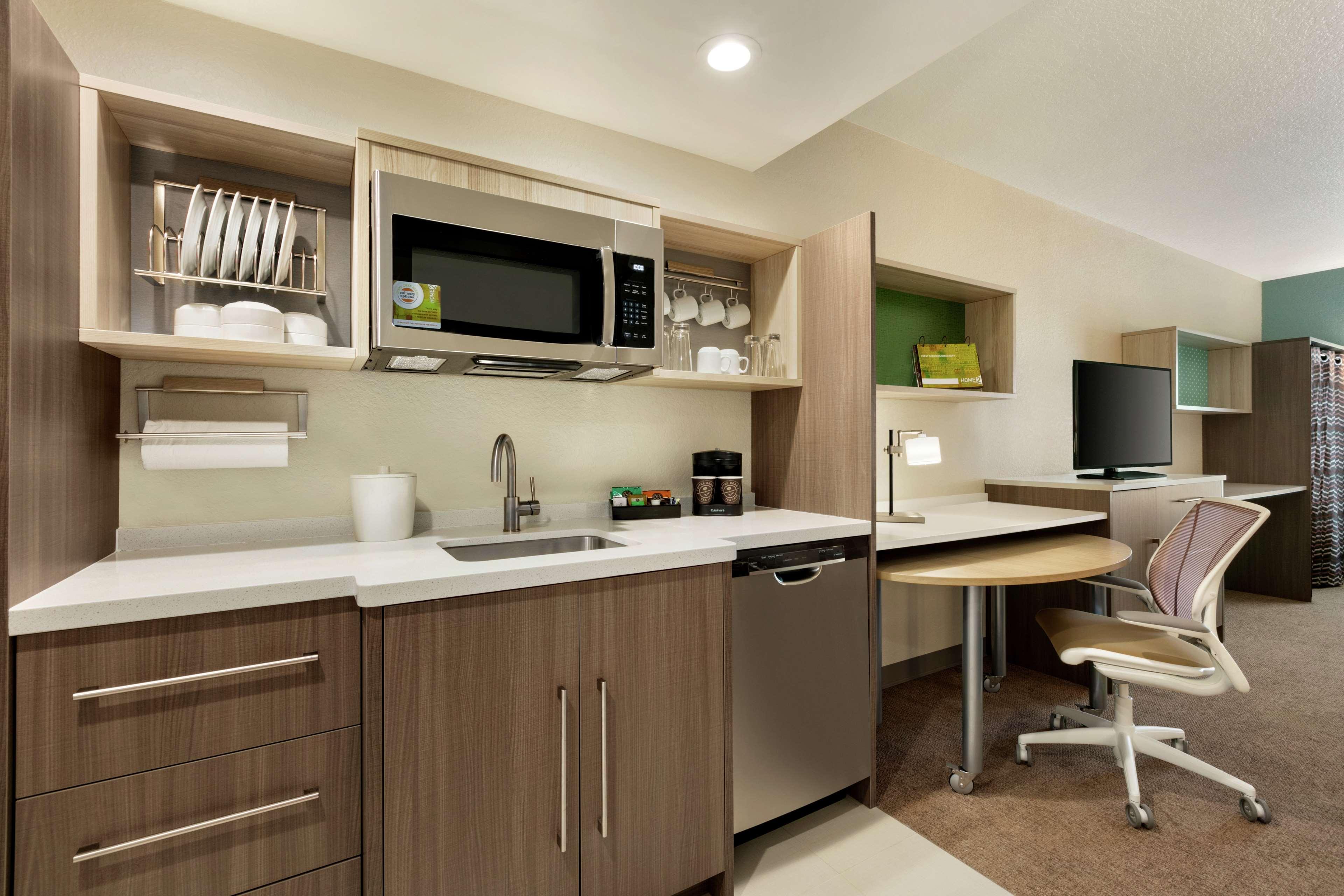 Home2 Suites by Hilton Brandon Tampa