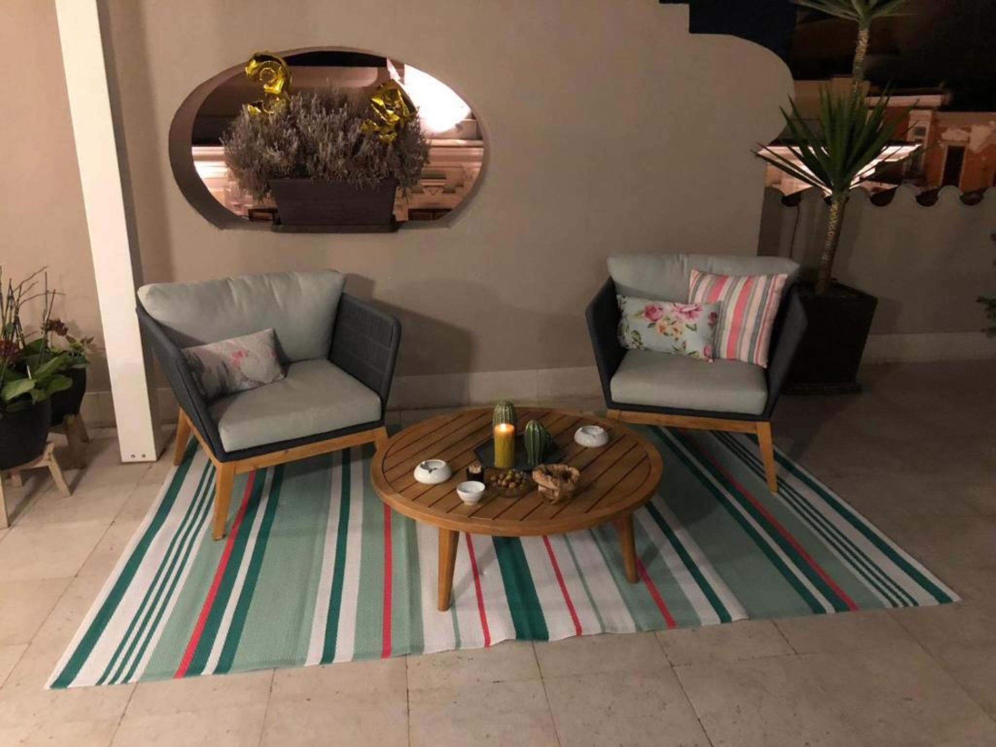 200 Rooms & Terrace by null