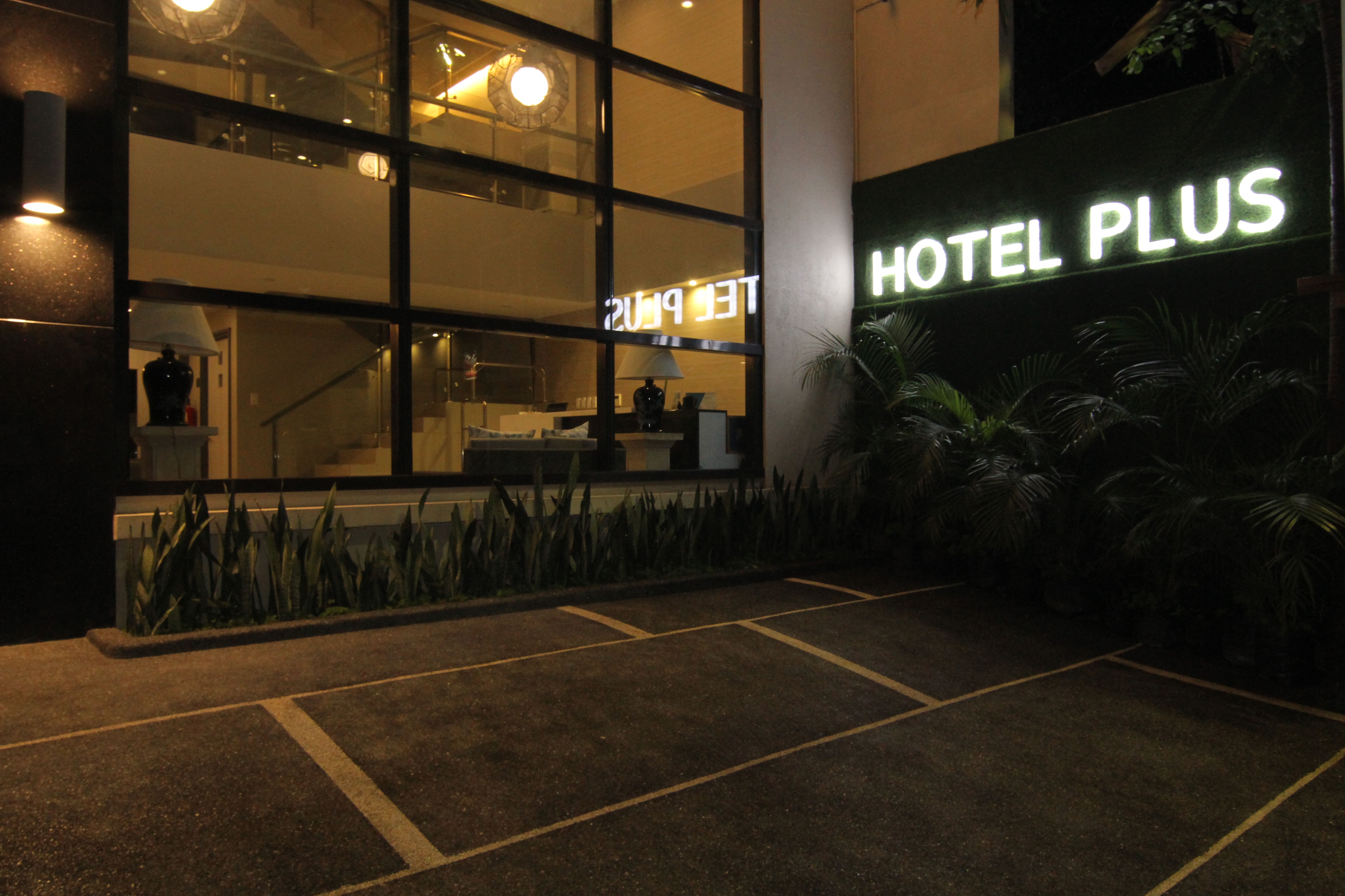 Cebu Hotel Plus