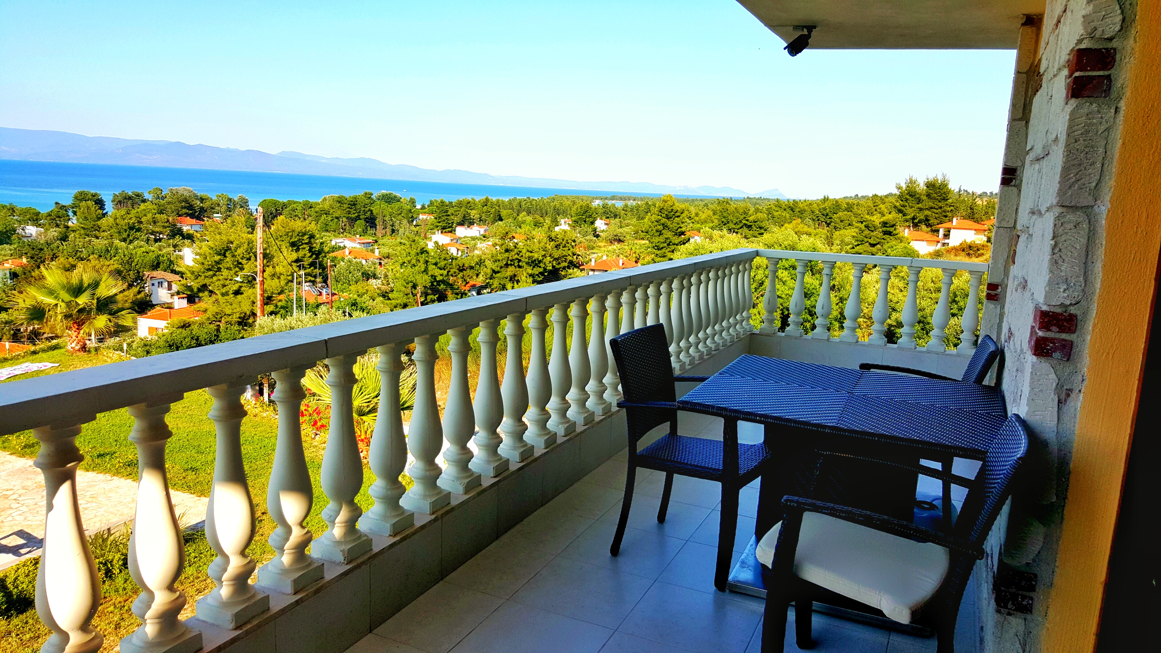 Bungalow White Apartments and Suits - nuotrauka