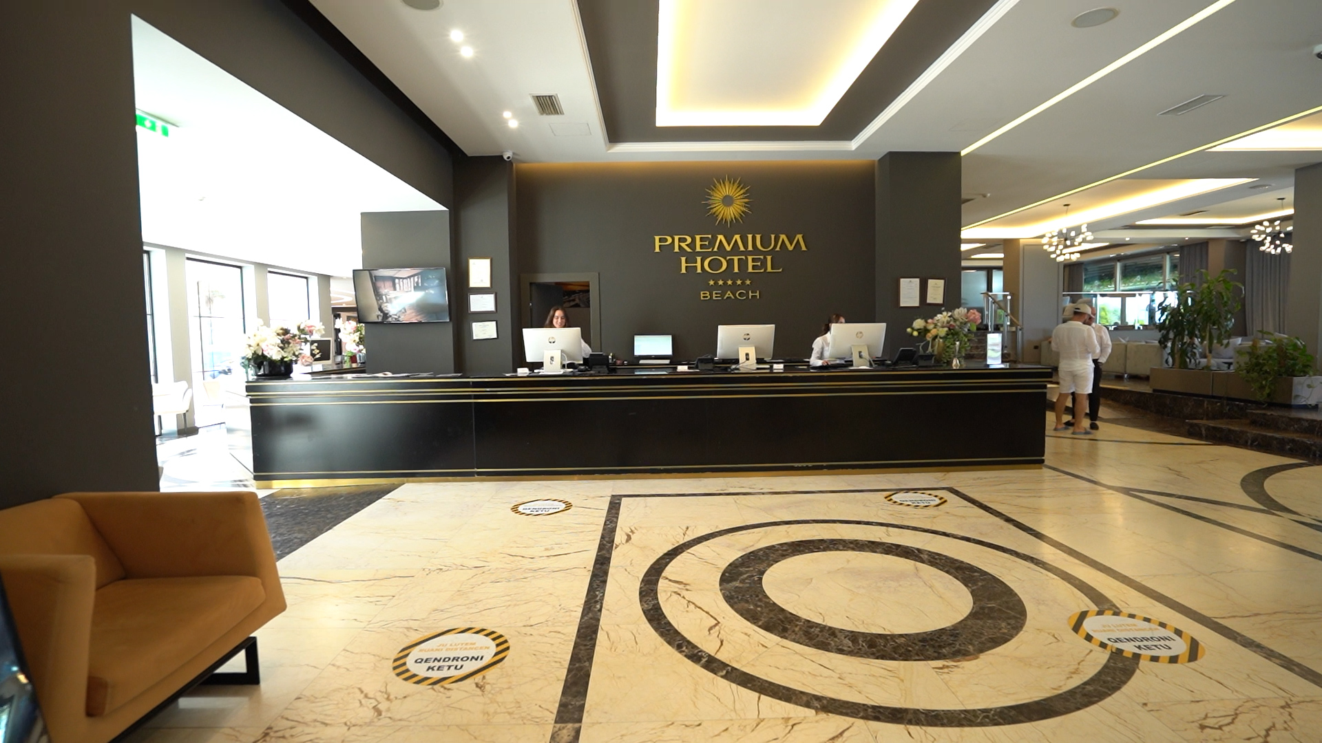 Premium Beach Hotel - photo