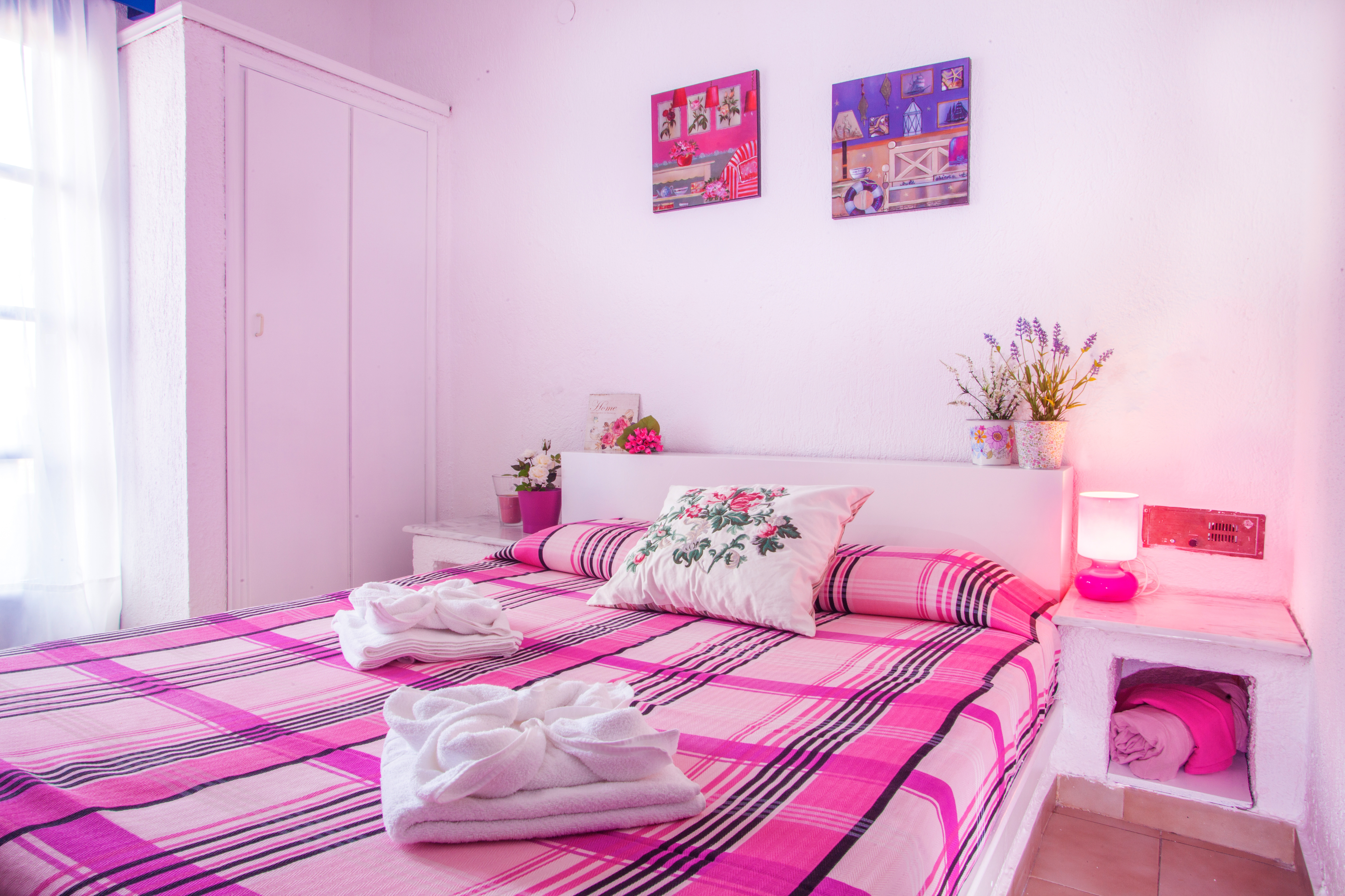 Home Hotel