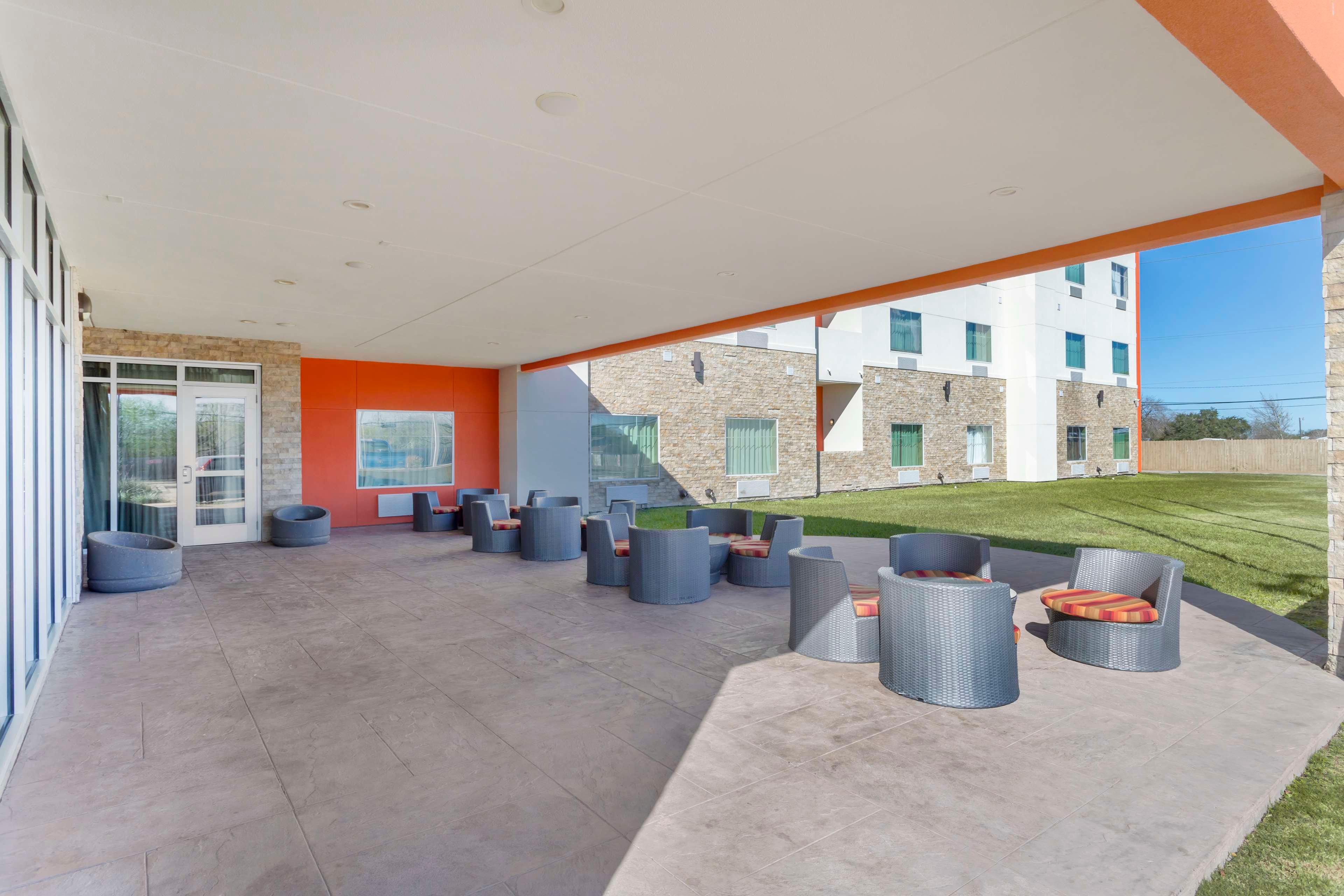 Hawthorn Extended Stay by Wyndham Corpus Christi