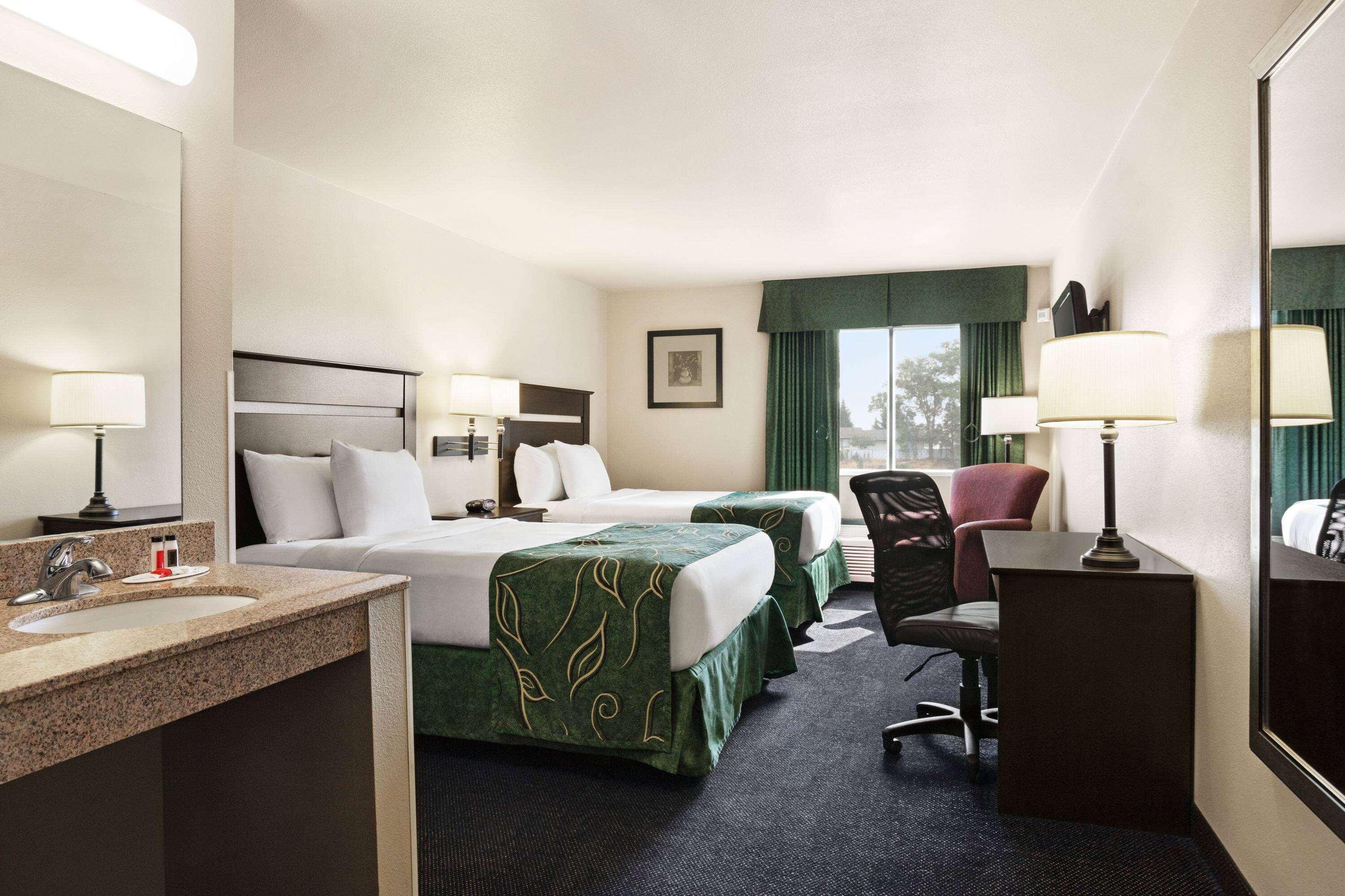 Travelodge By Wyndham Mcalester