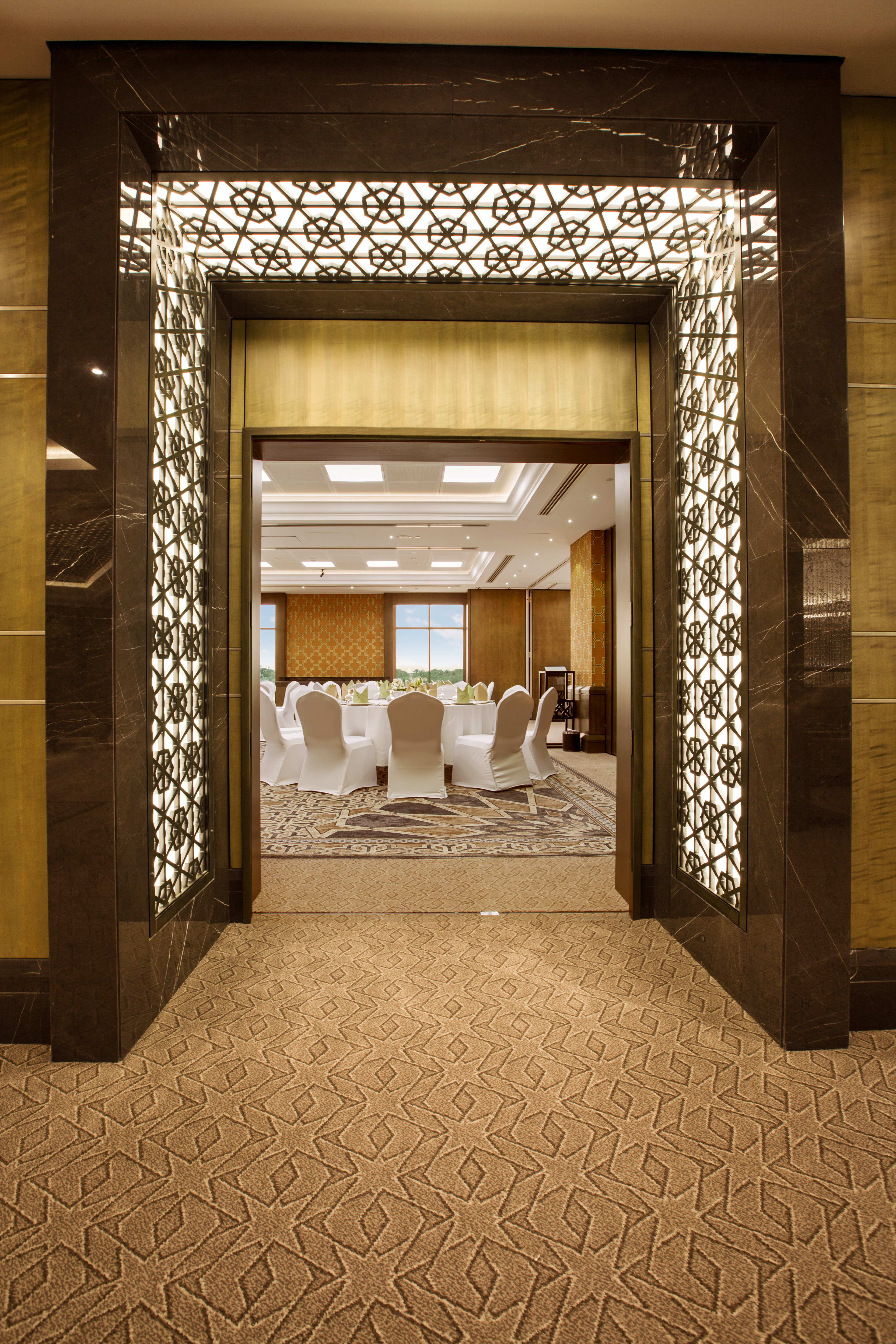 Ayla Grand Hotel - photo