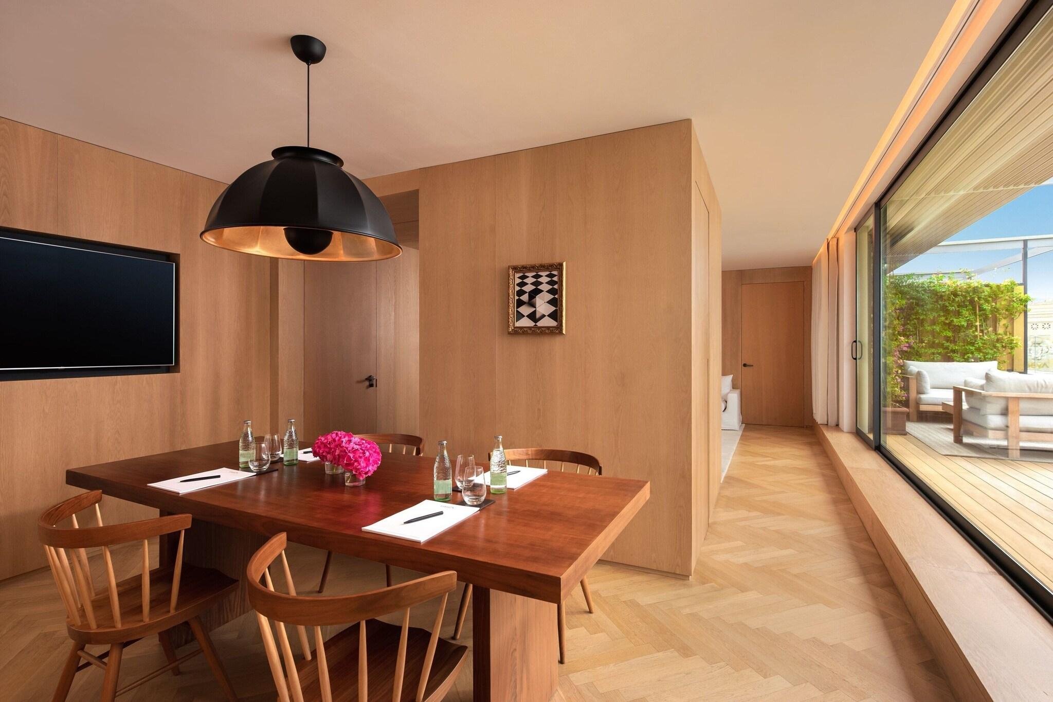 EDITION Barcelona - фото