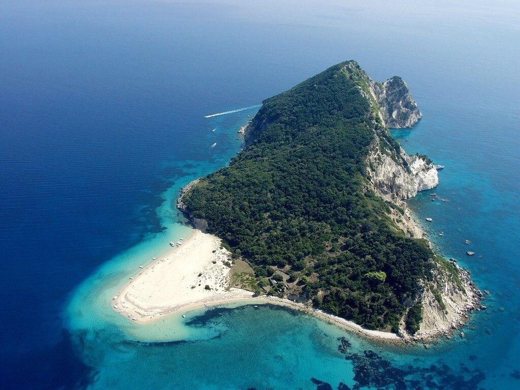 Ionis Art Hotel - фото