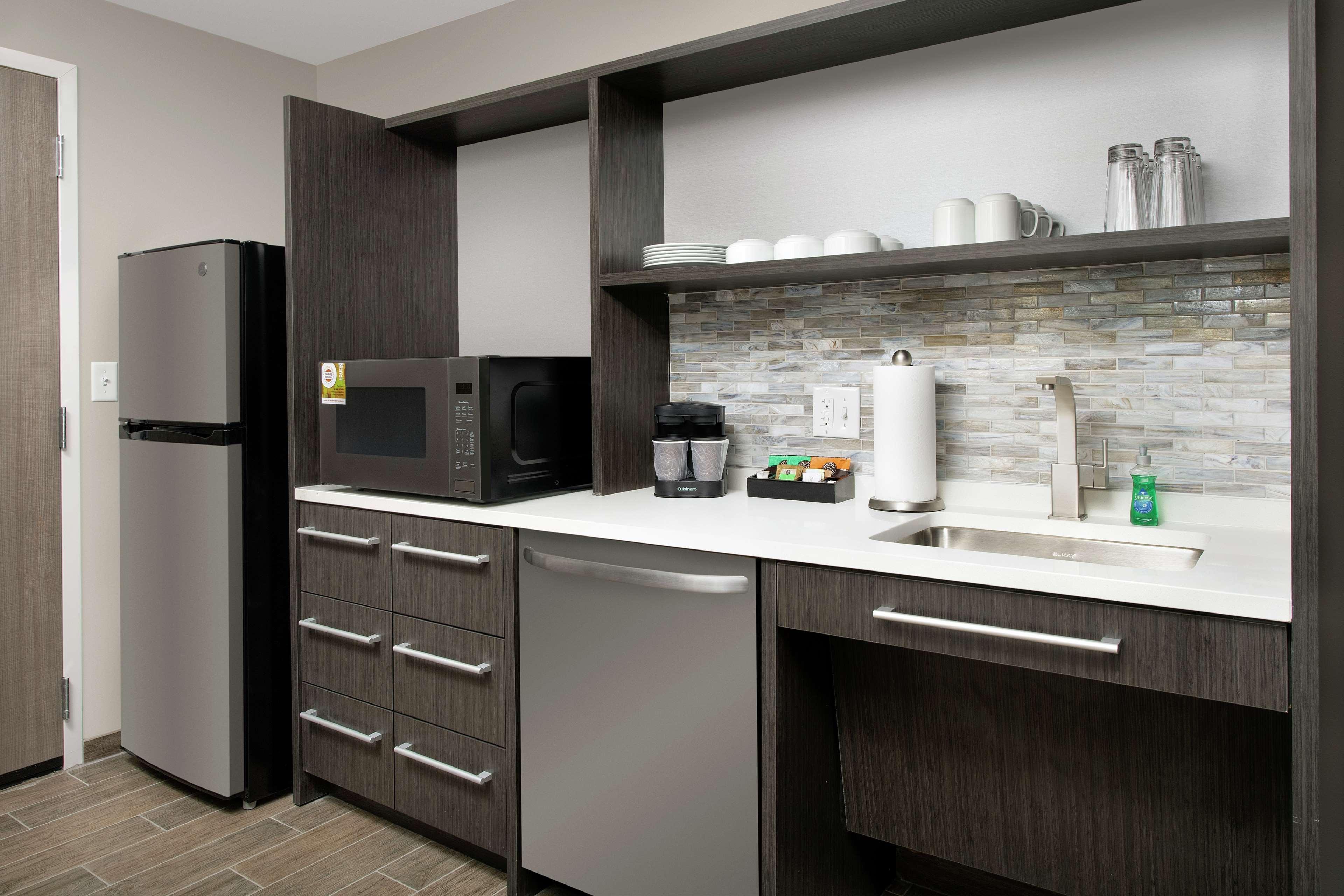 Home2 Suites by Hilton Charlottesville Downtown