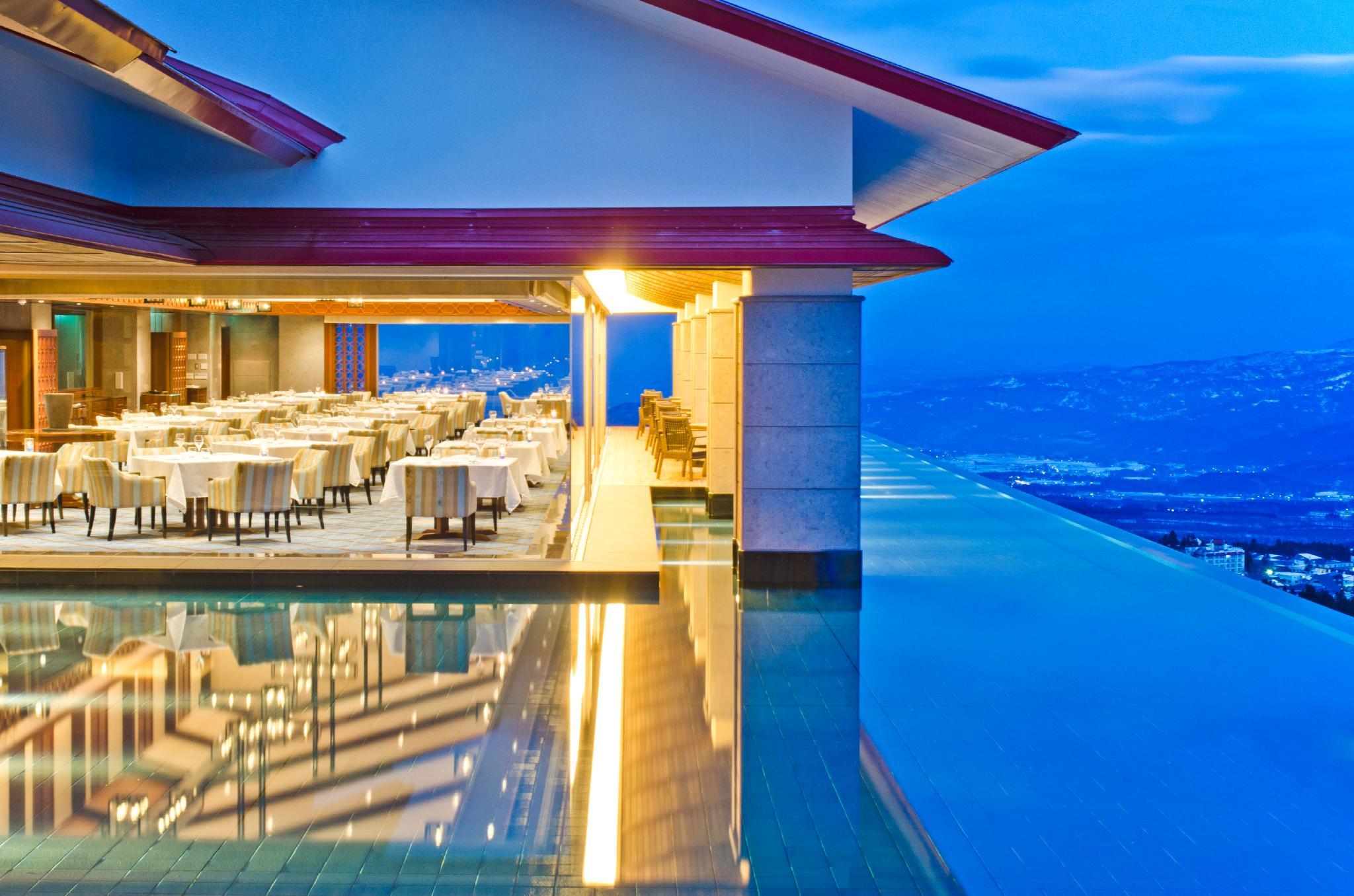 Akakura Kanko Hotel