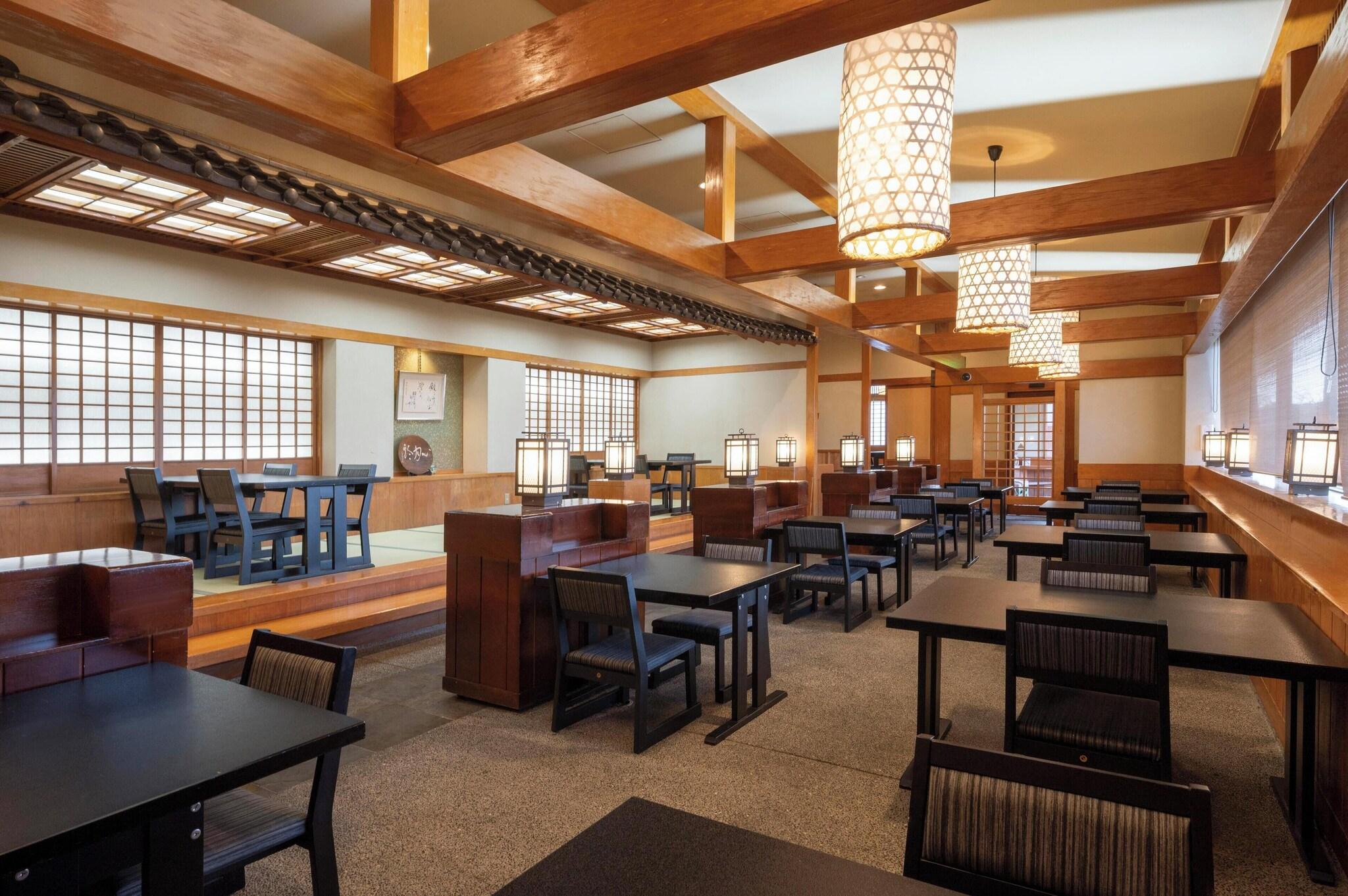 Hamanako Wanwan Paradise Hotel