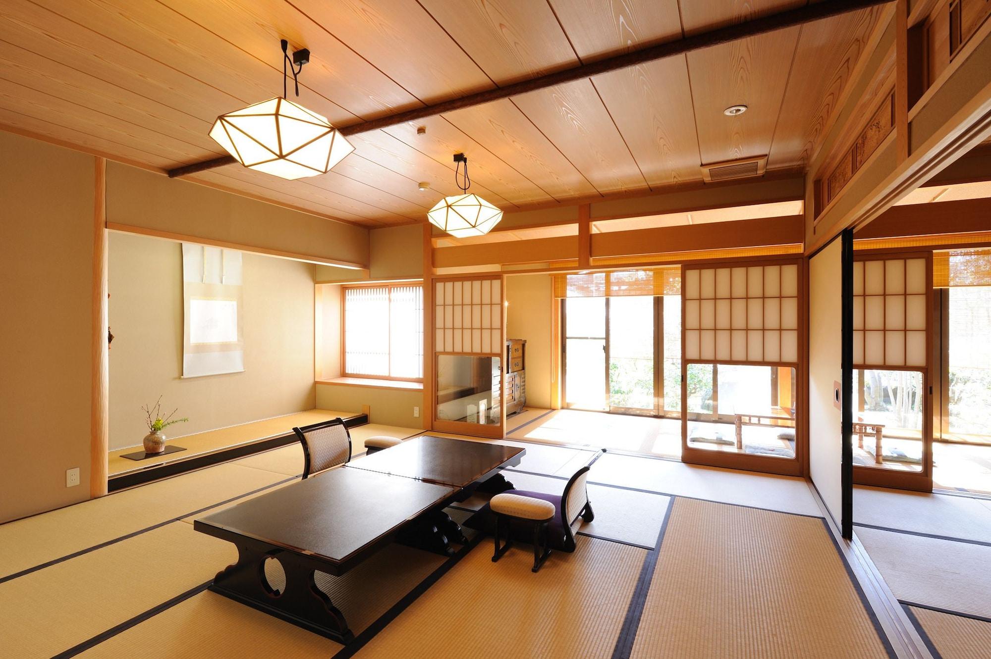 Ryotei Ryokan Yasui