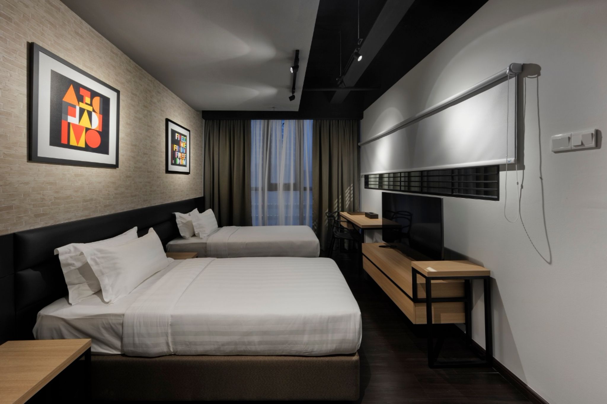M Summit 191 Executive Suites
