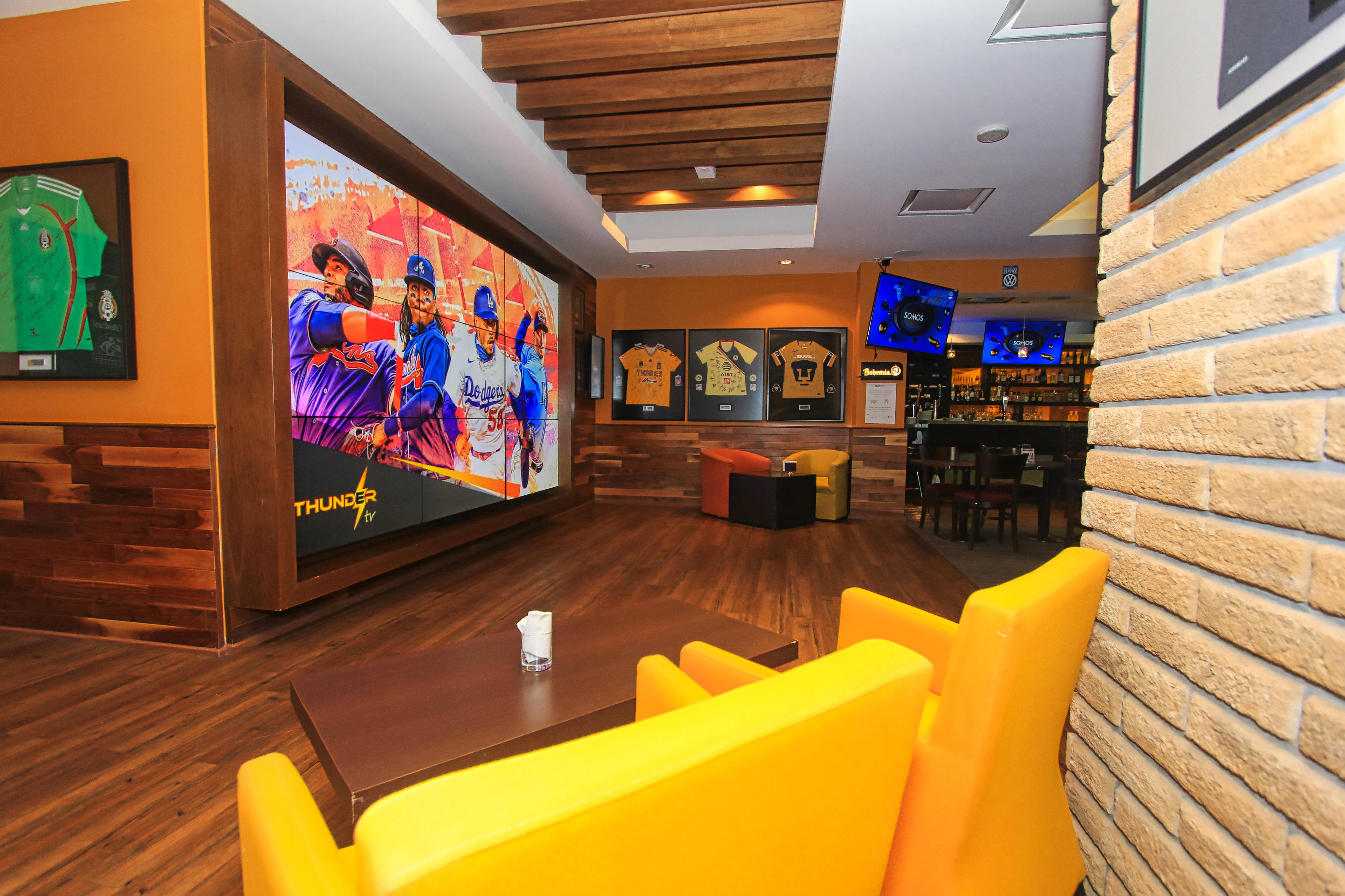 Holiday Inn & Suites Leon Plaza Mayor