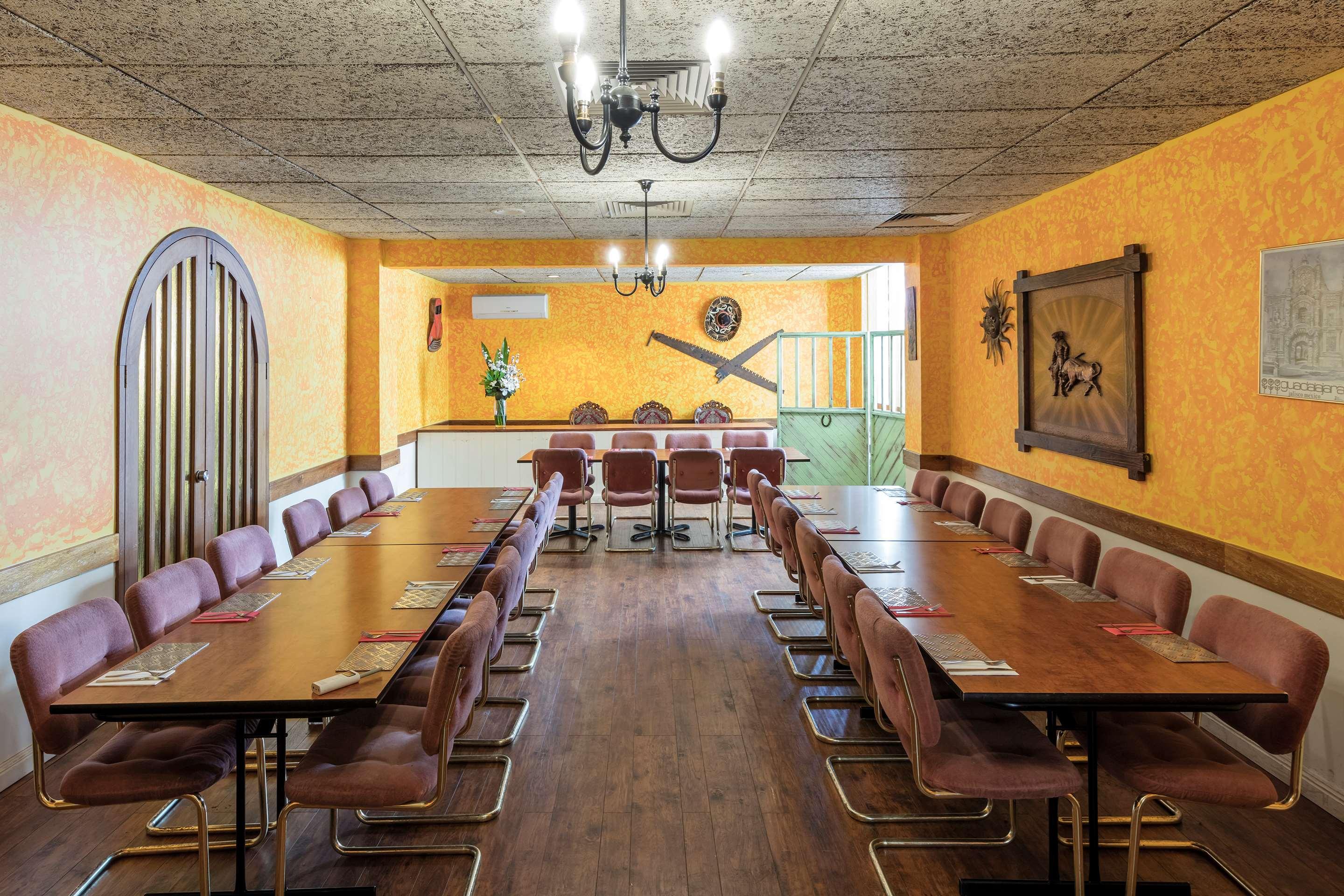 Adelaide Granada Motor Inn by null