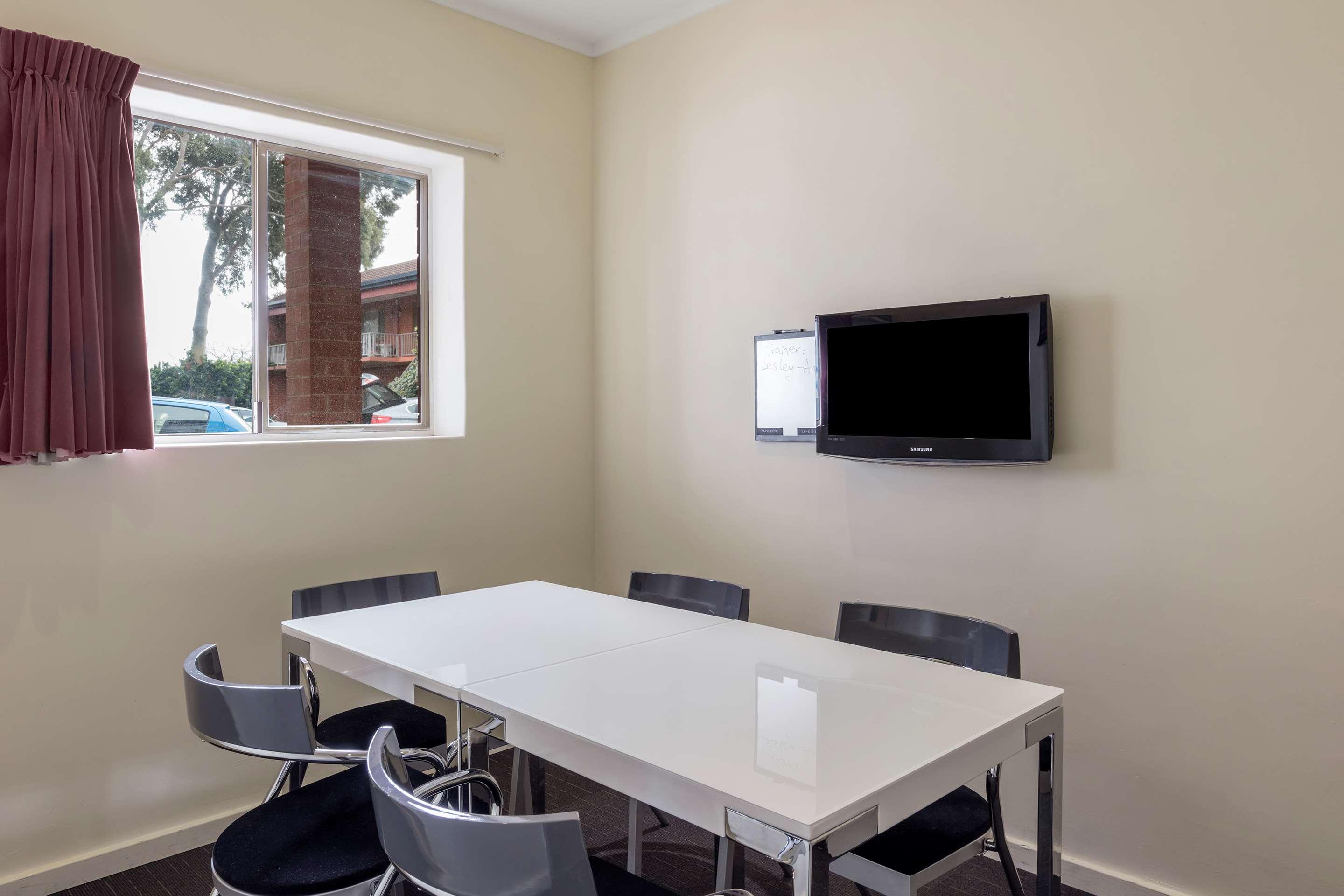 Adelaide Granada Motor Inn by null