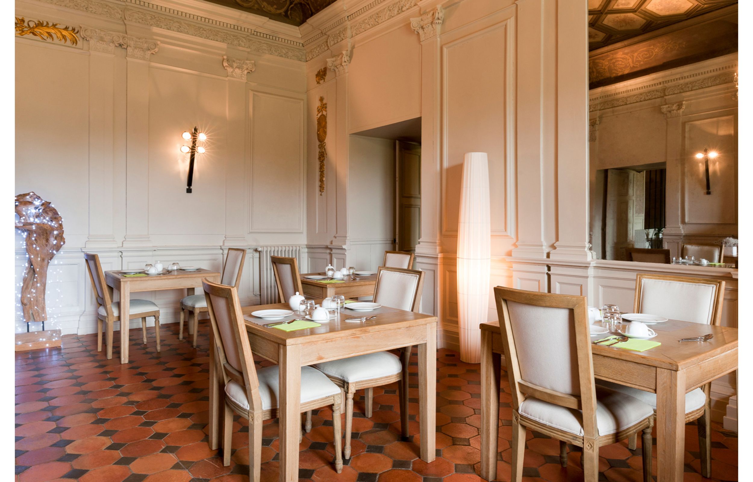 Château de Perreux, The Originals Collection