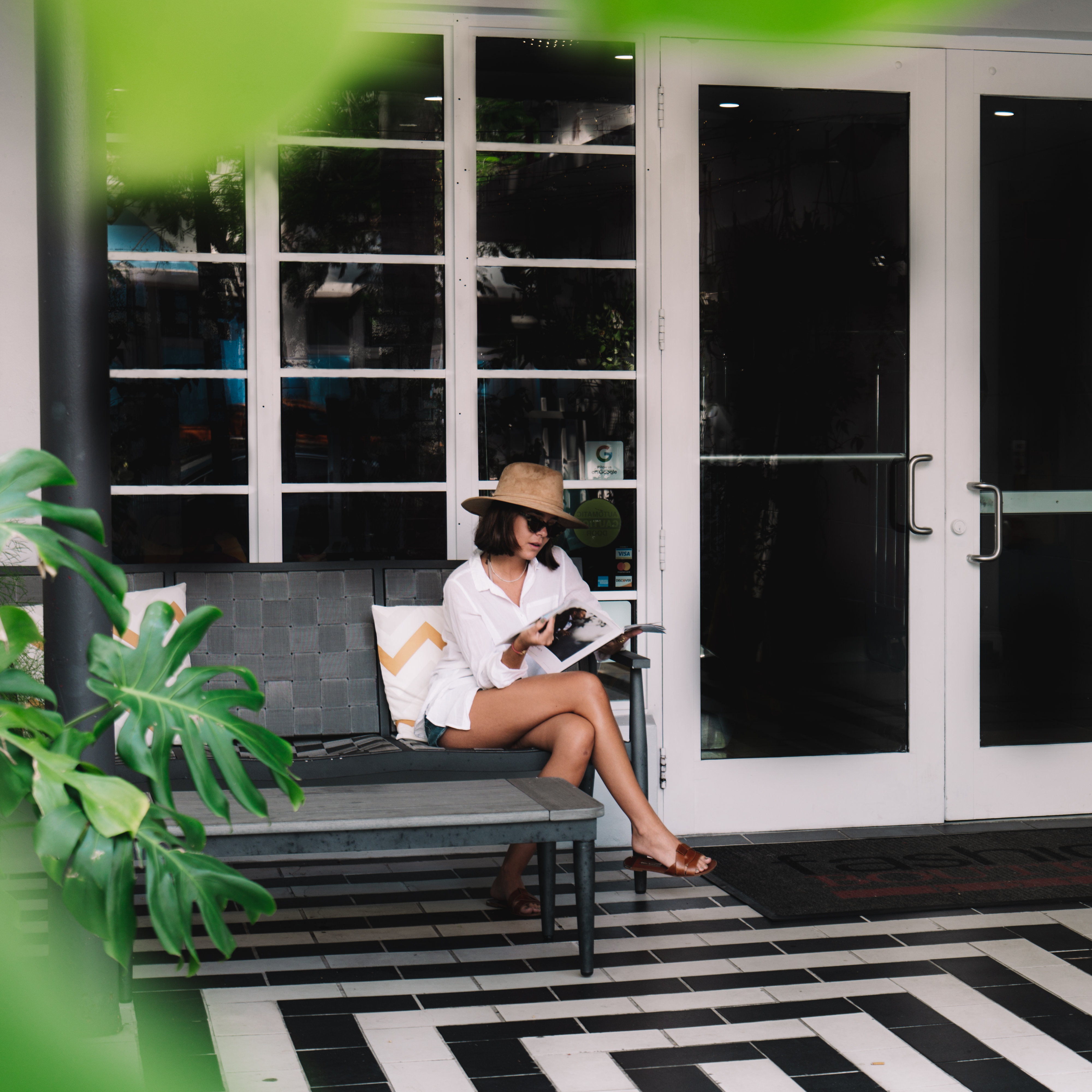 The Cove by Renzzi by null