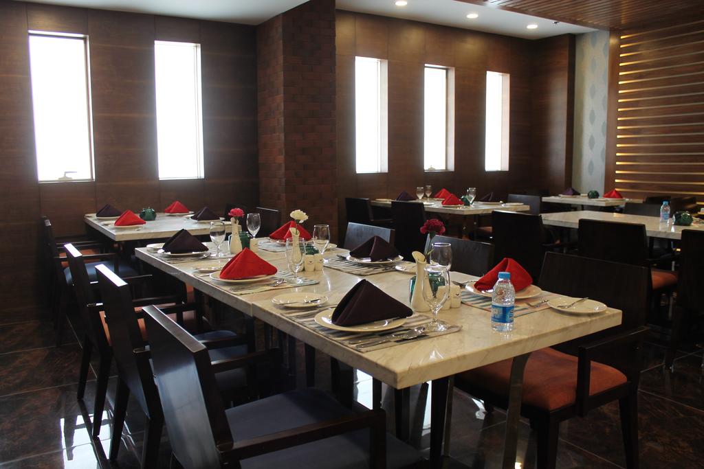 hotel-img
