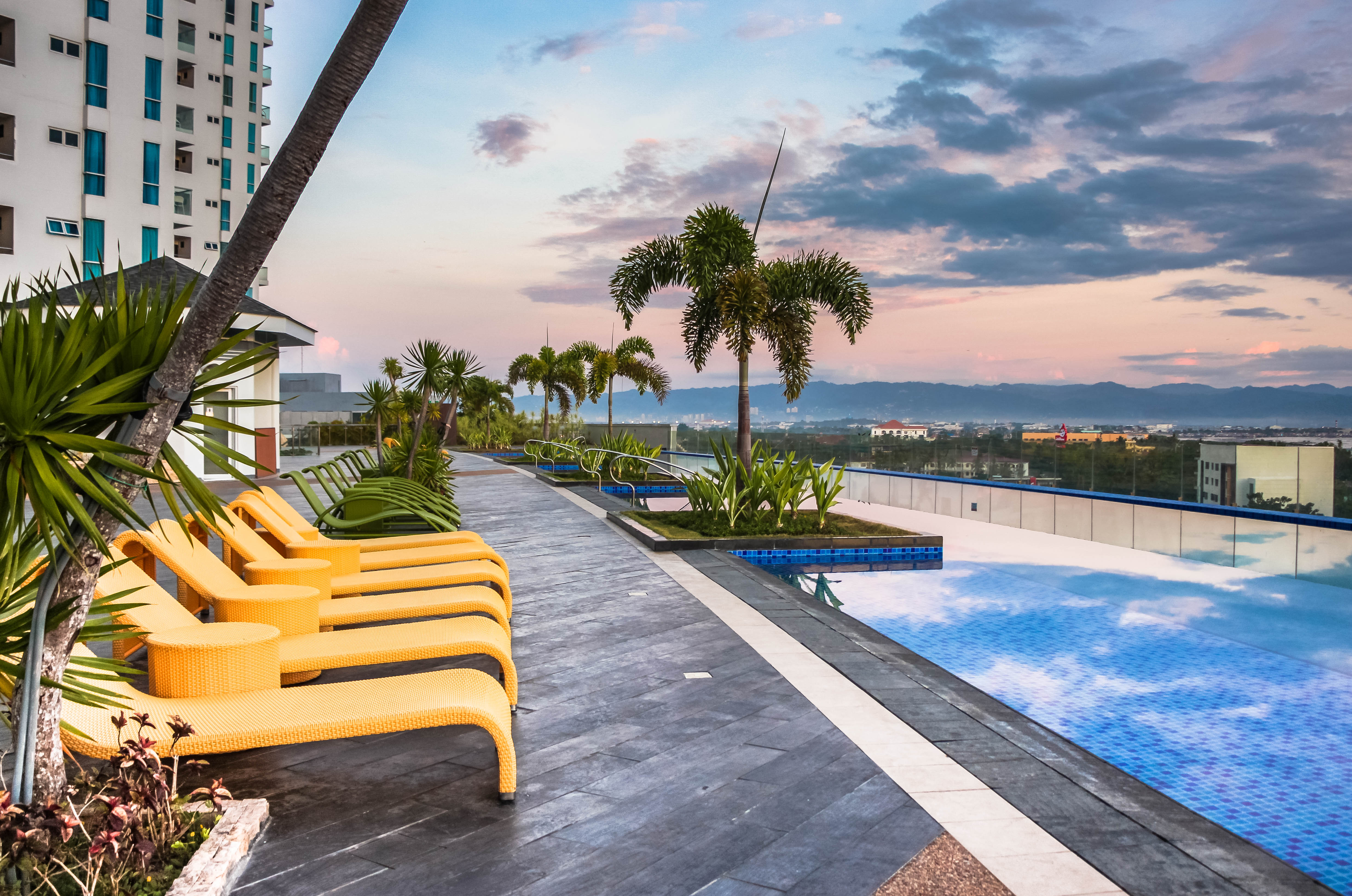 My Suits at Mactan Newton, Lapu-Lapu City