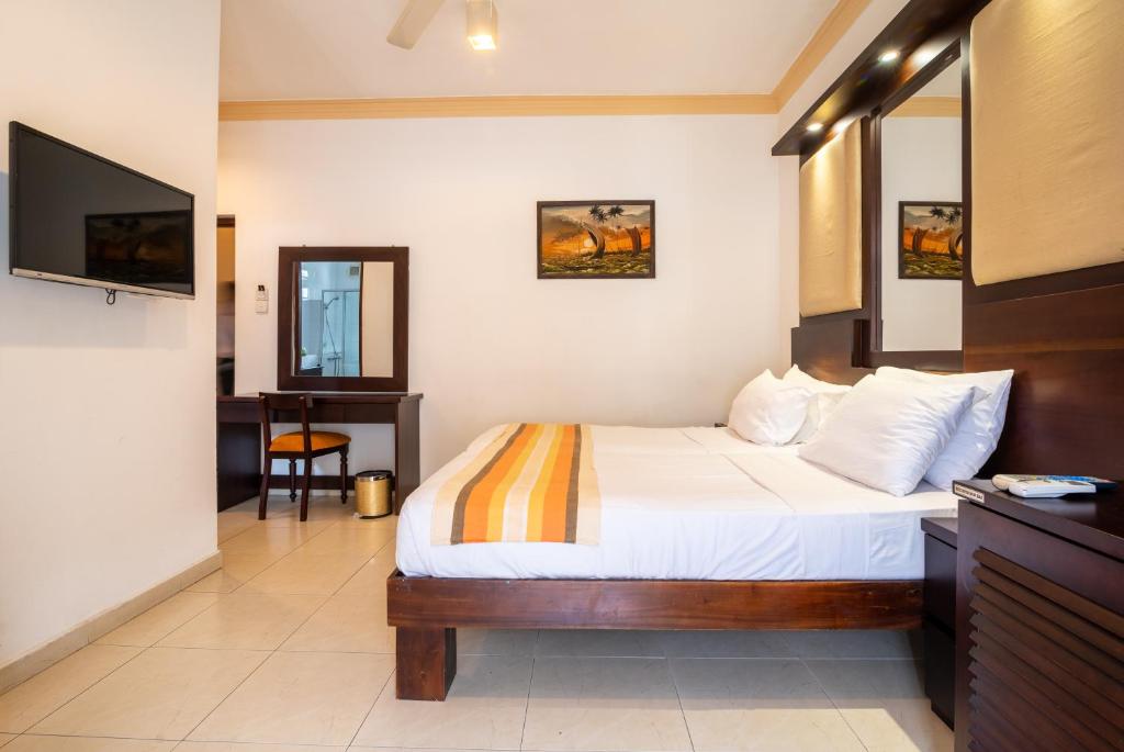 Oak Ray Serene Garden Hotel