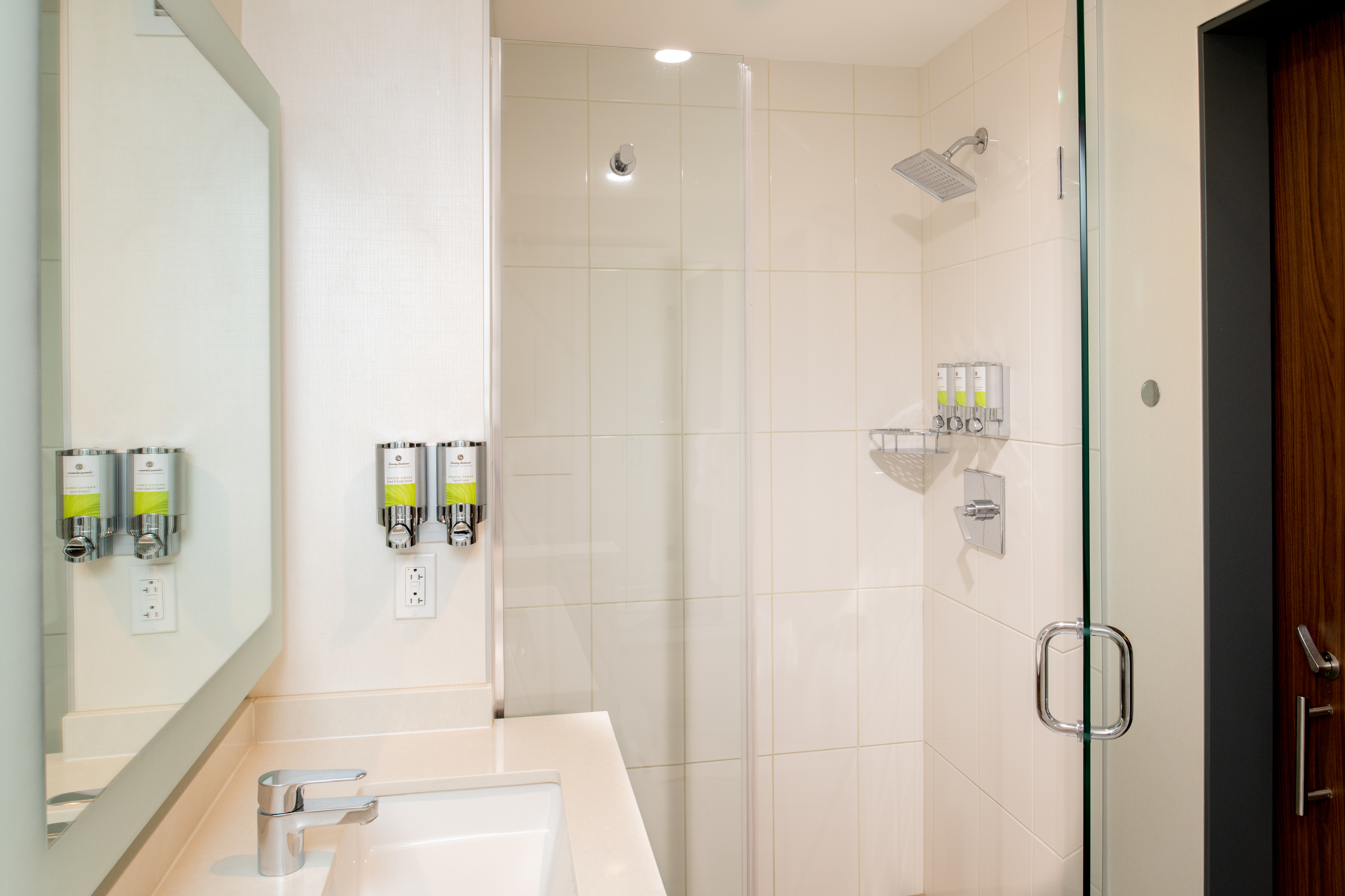 Hotel Z - A Staypineapple Hotel by null