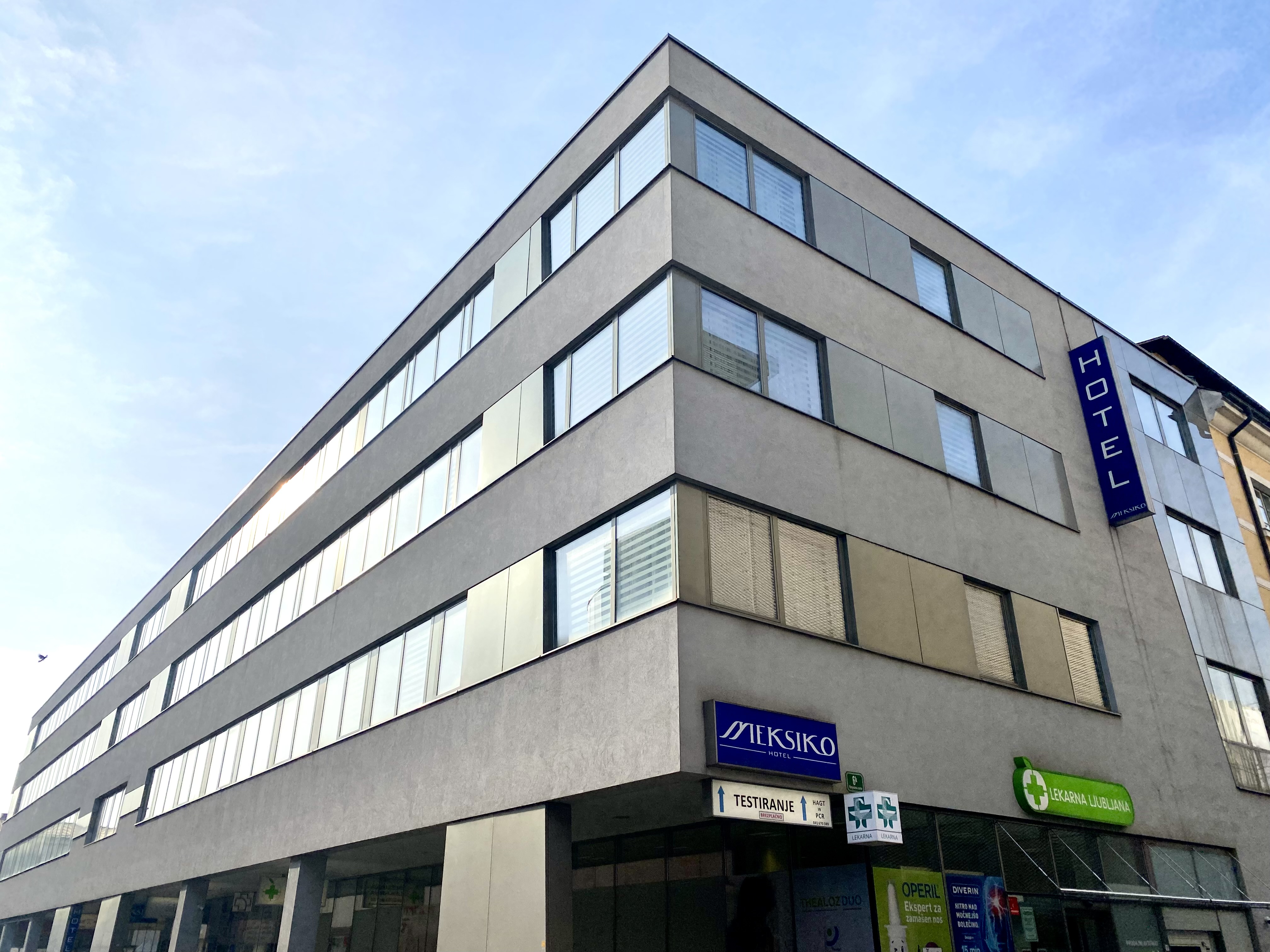 Hotel Meksiko by null