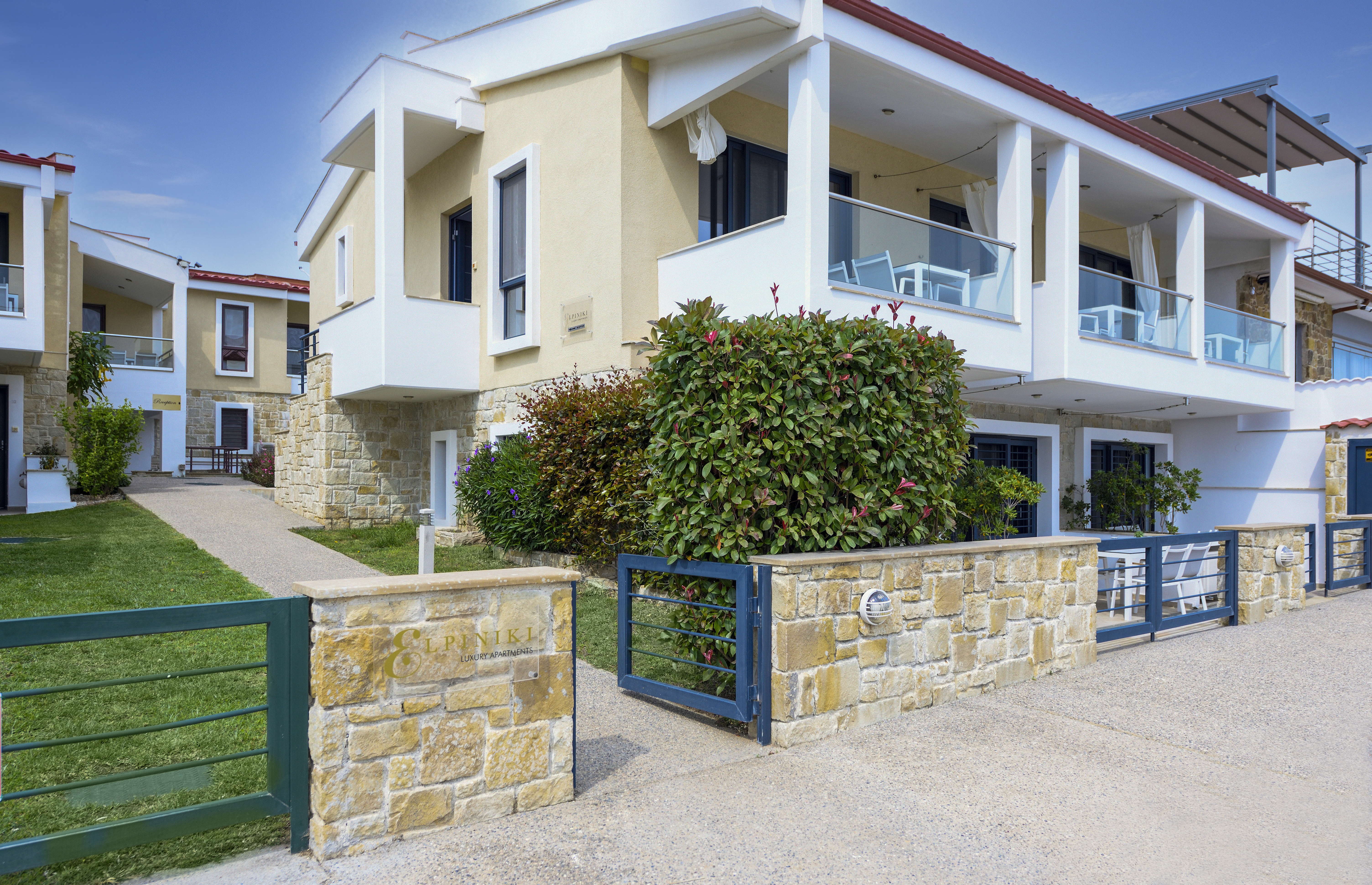 Elpiniki Luxury Apartments