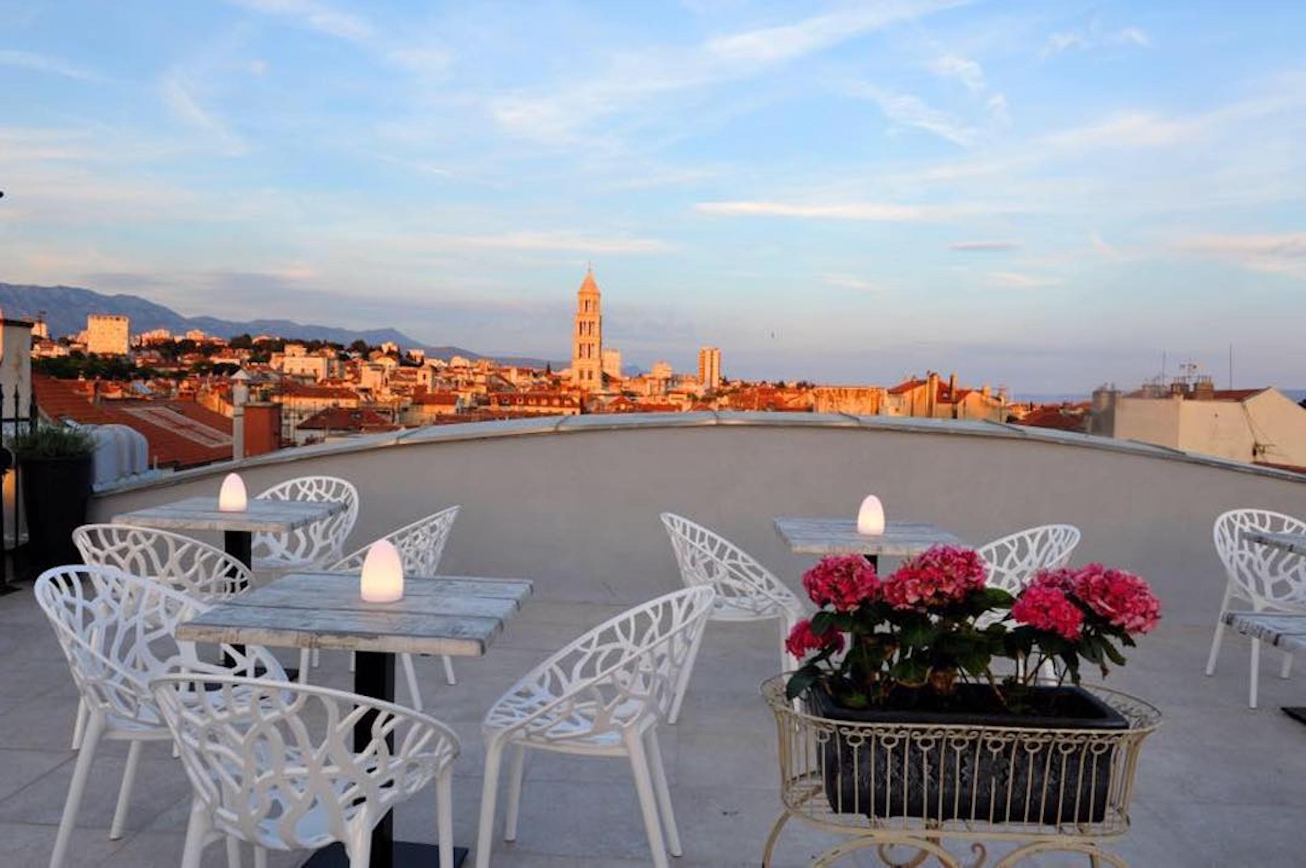 Plaza Marchi Old Town - Quaint & Elegant Hotels - Poză