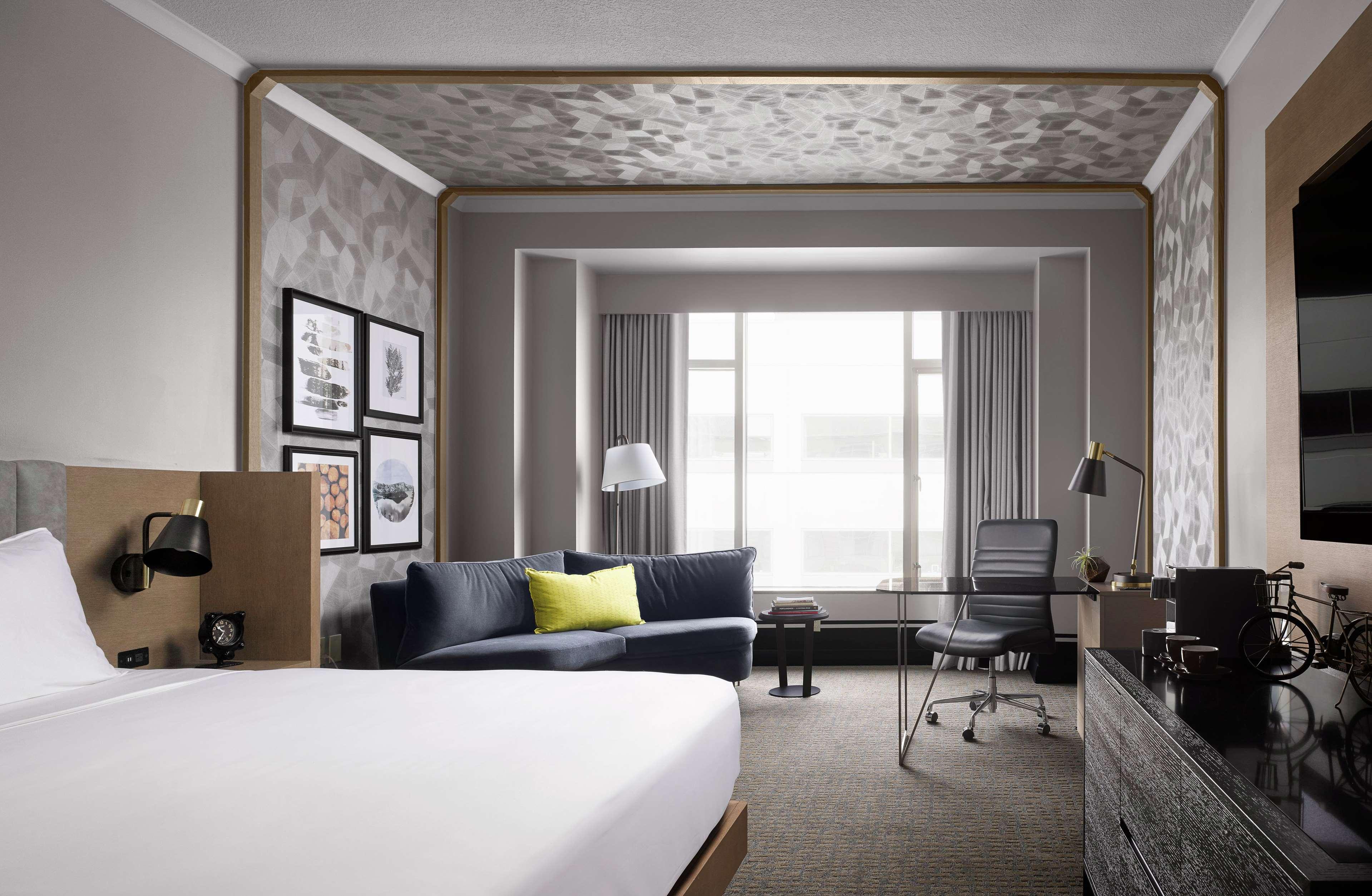 The Duniway Portland, a Hilton Hotel